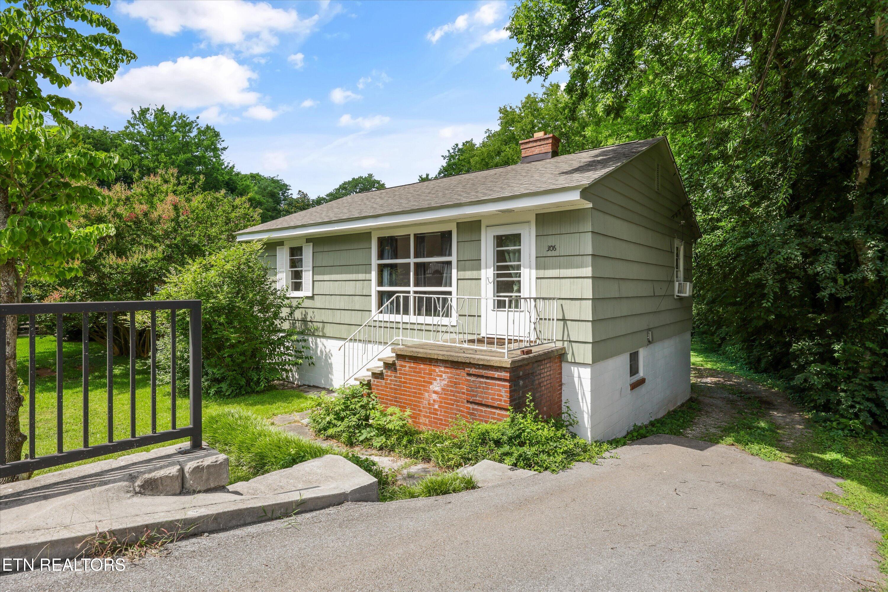 306 S Cedar Street Maryville TN 37803