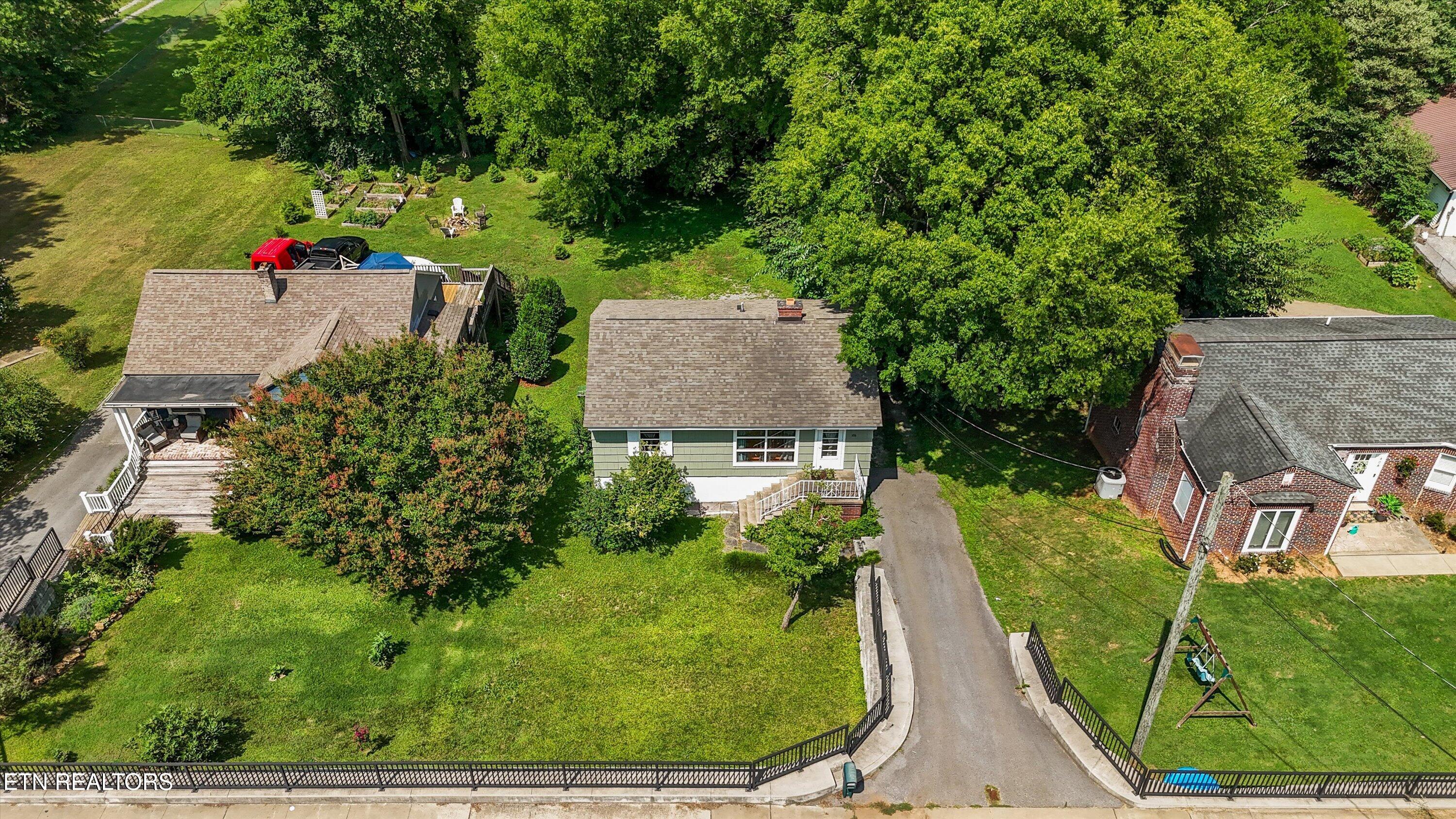 306 S Cedar Street Maryville TN 37803