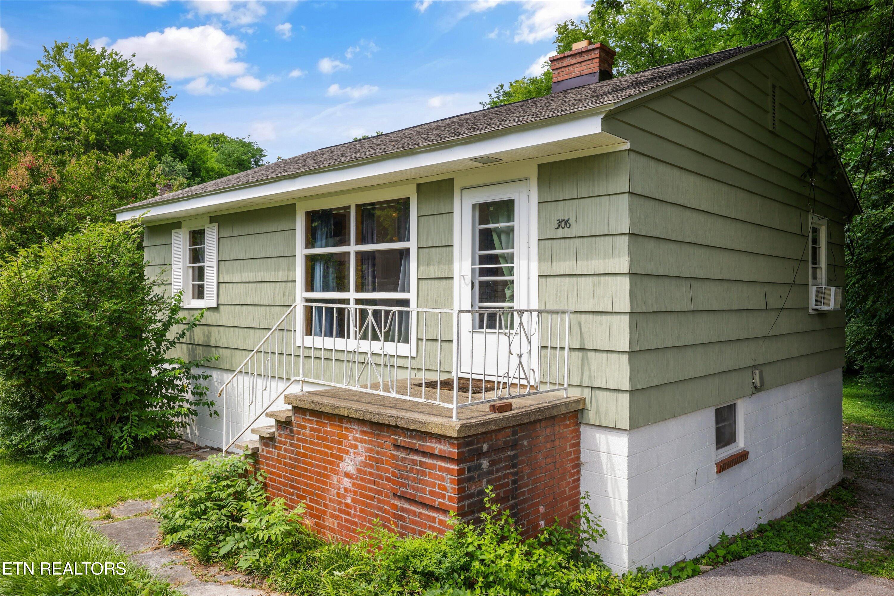 306 S Cedar Street Maryville TN 37803