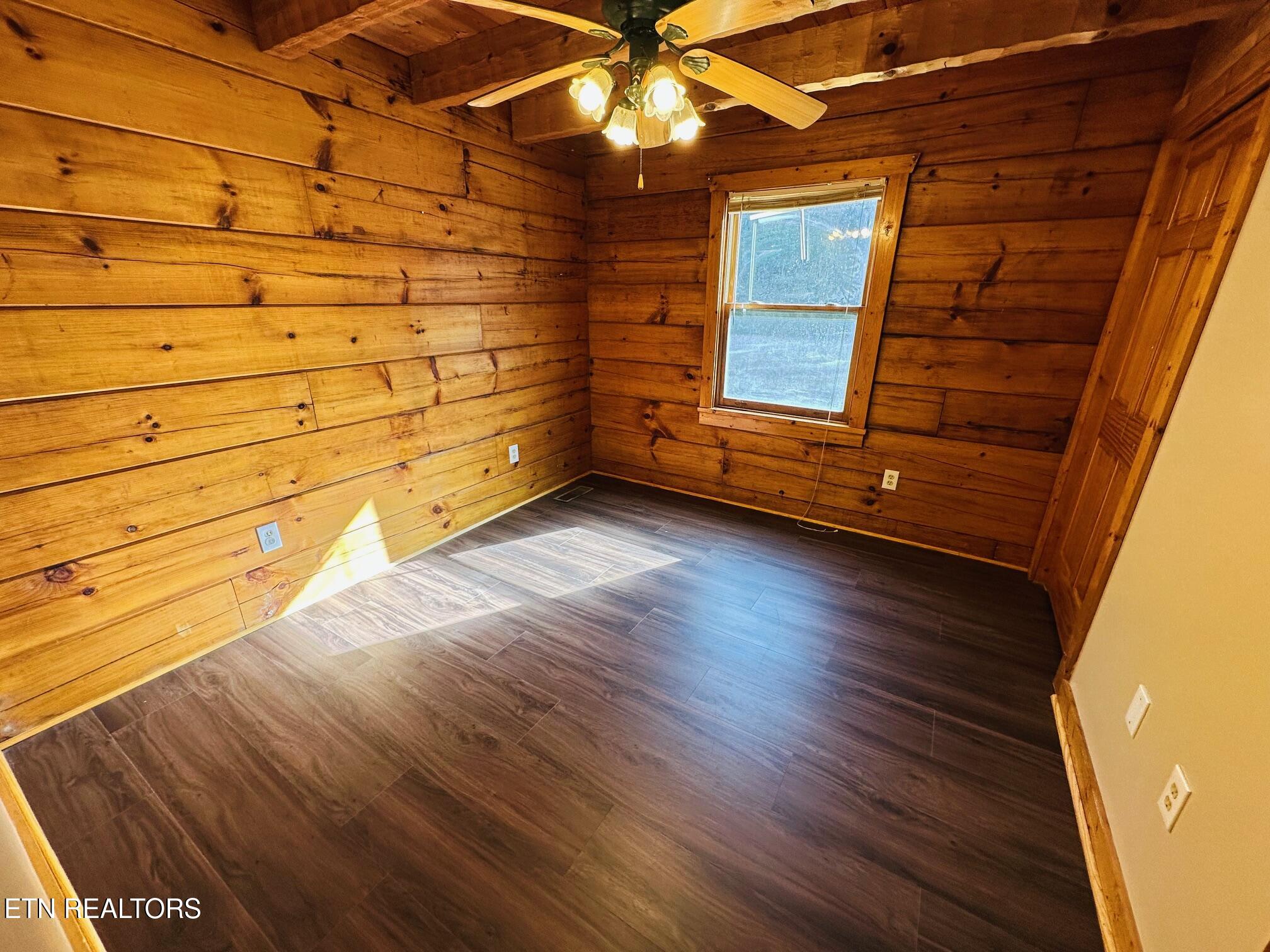 4360 Carolina Cove Way Pigeon Forge TN 37863