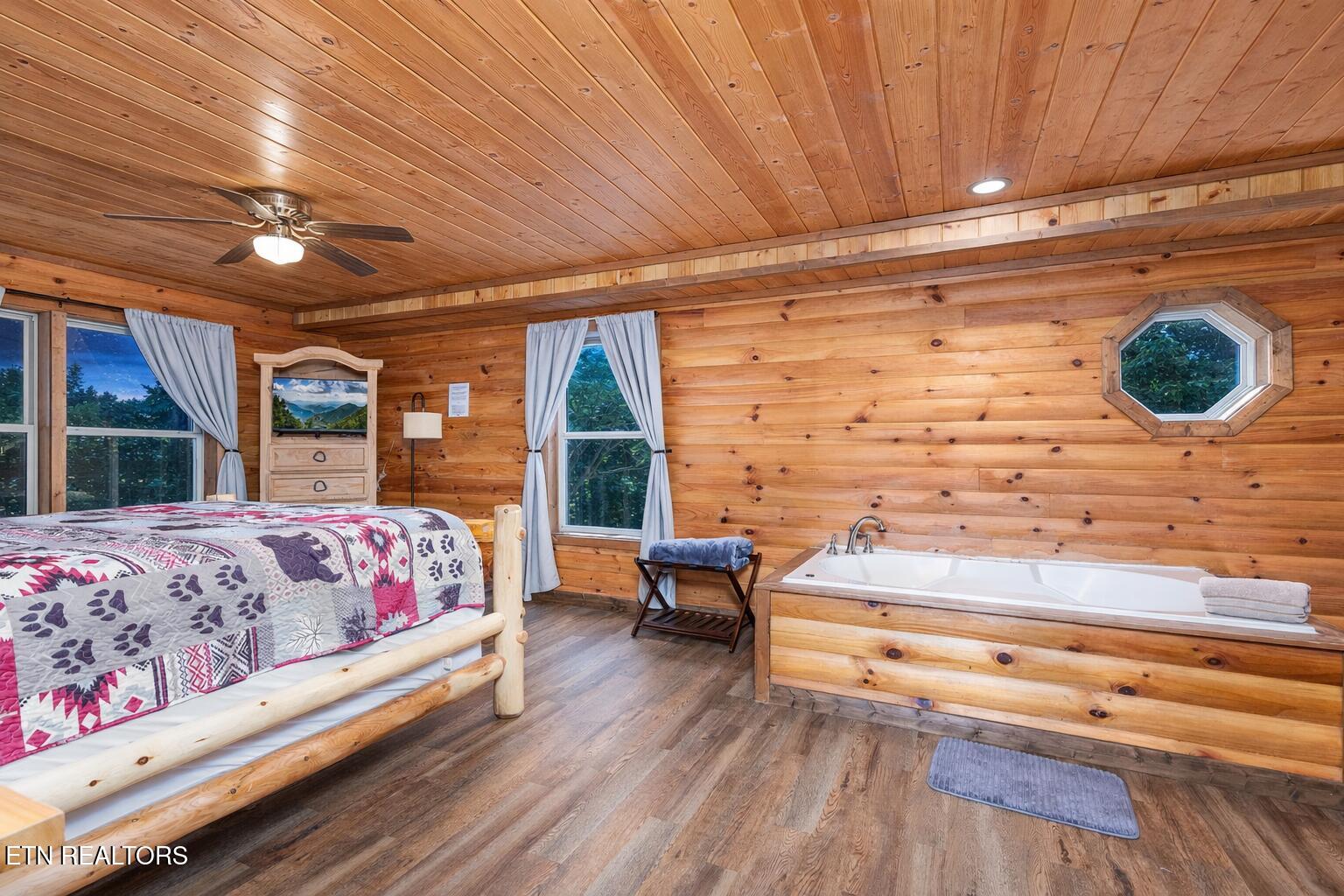 531 Gatlin Drive Gatlinburg TN 37738