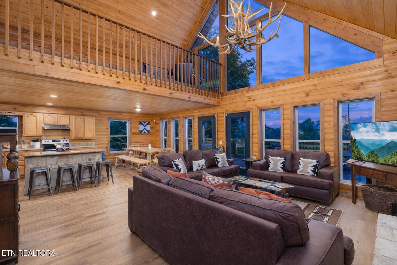 531 Gatlin Drive Gatlinburg TN 37738