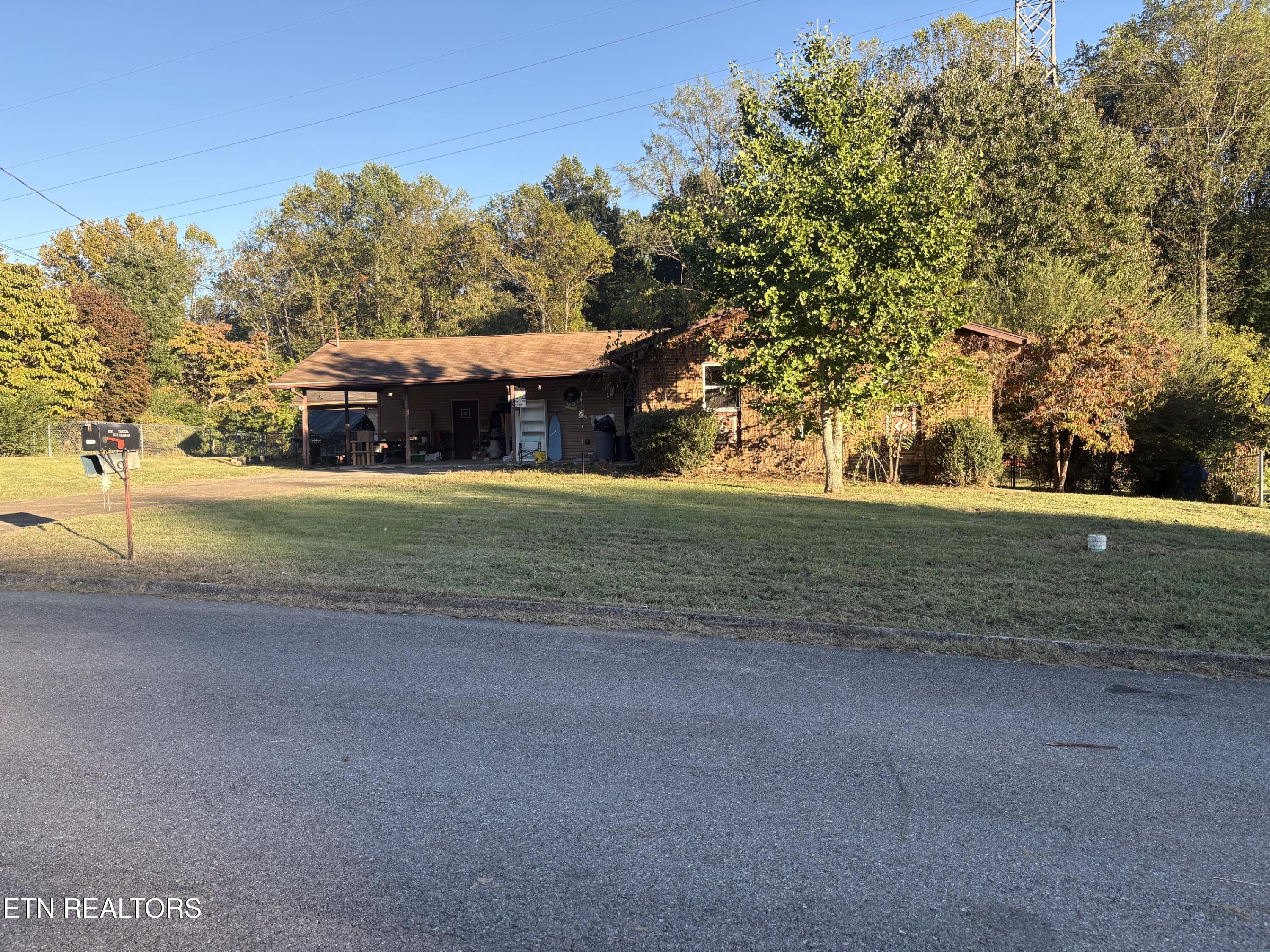 6512 E Garwood Circle Knoxville TN 37918