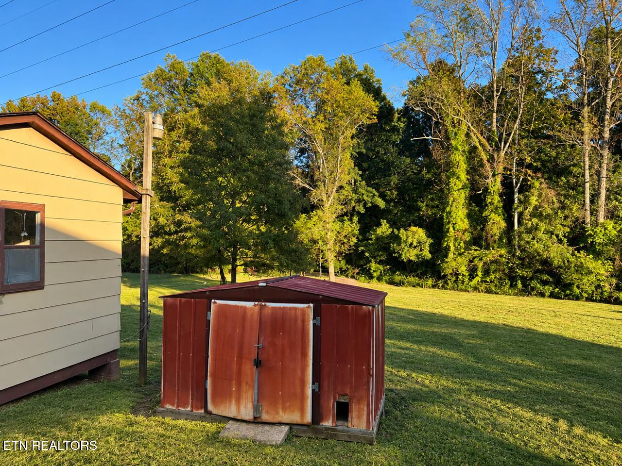 6512 E Garwood Circle Knoxville TN 37918