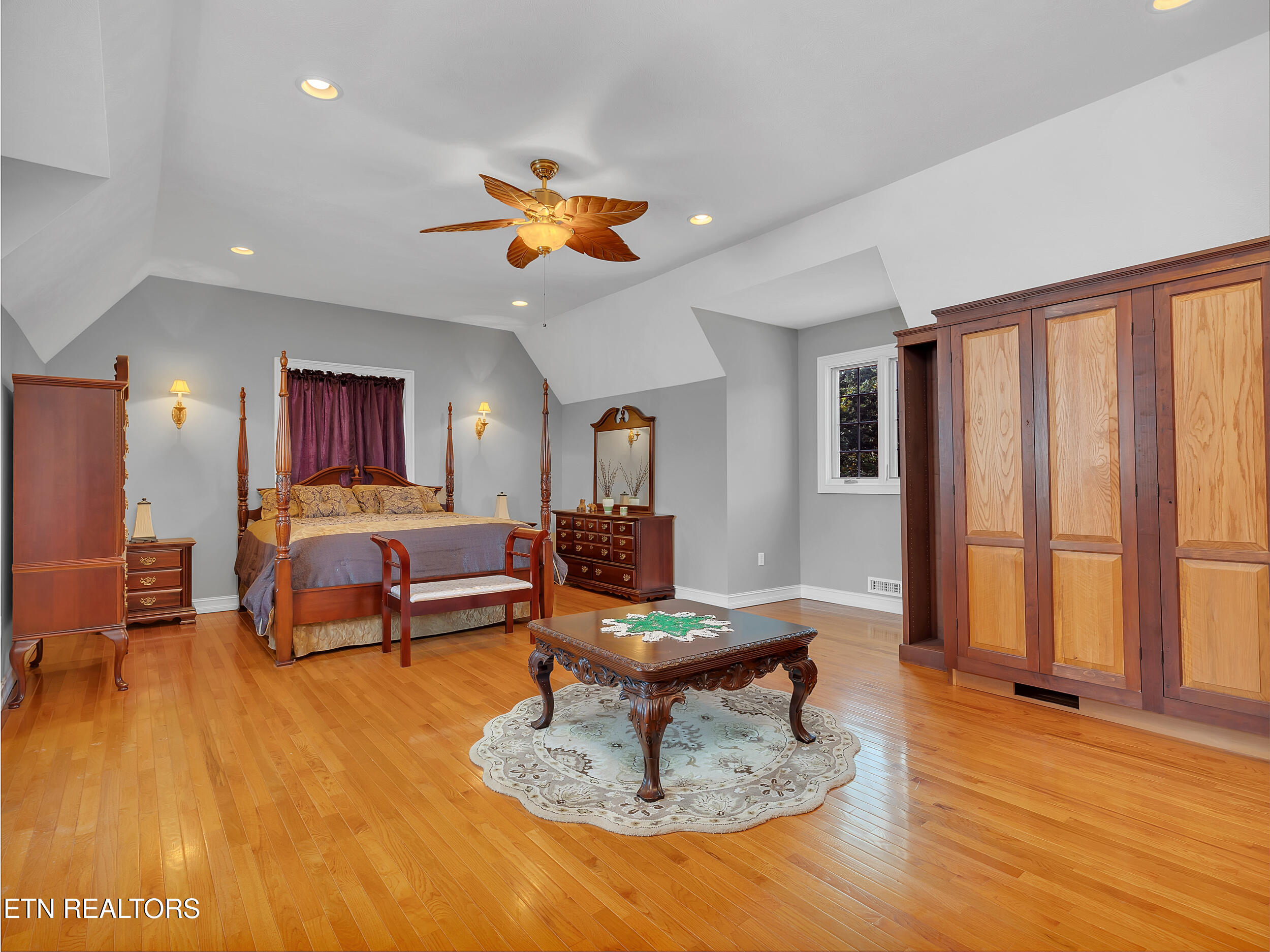 498 Proffitt Ridge Road Mooresburg TN 37811
