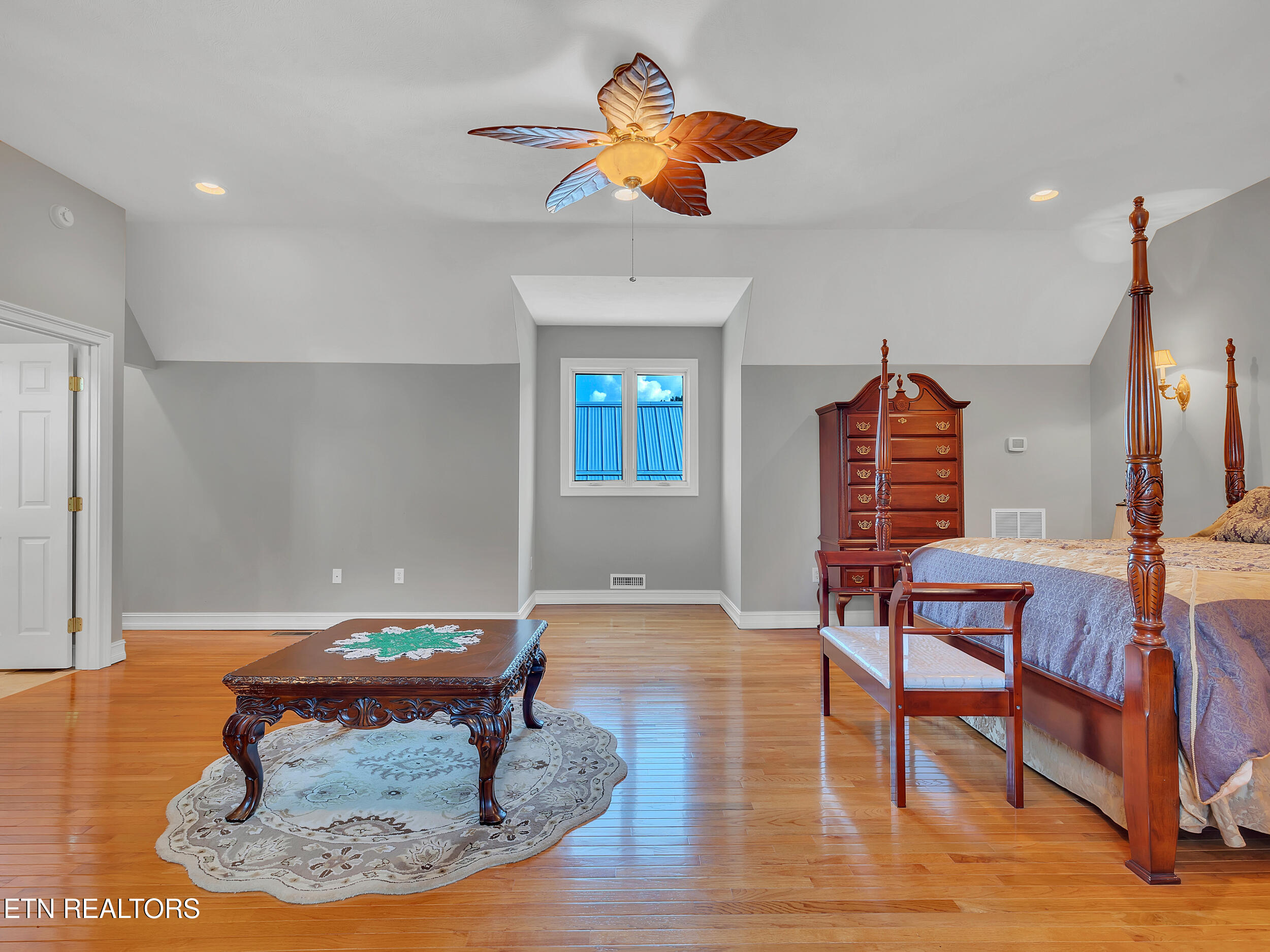 498 Proffitt Ridge Road Mooresburg TN 37811