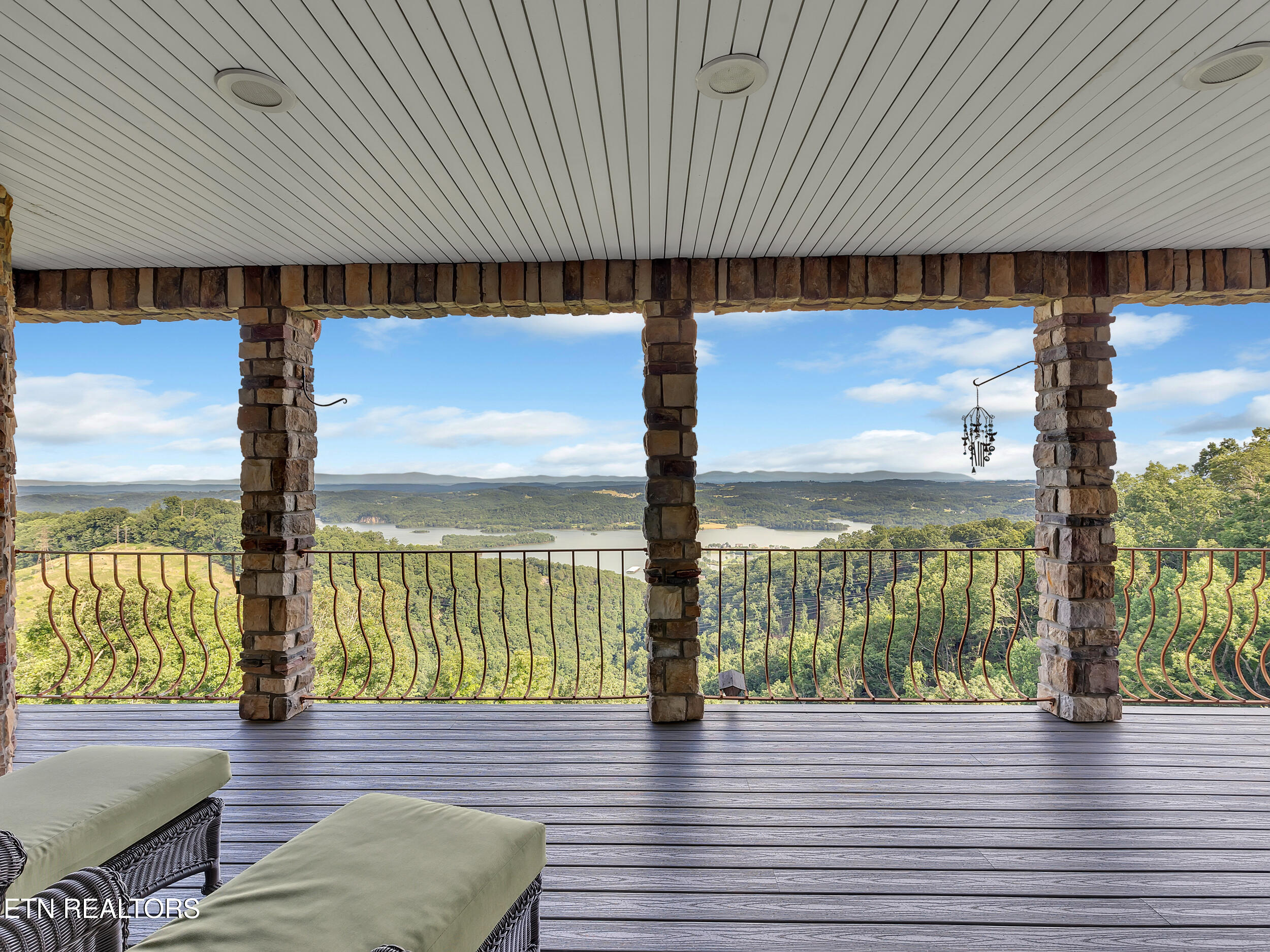 498 Proffitt Ridge Road Mooresburg TN 37811