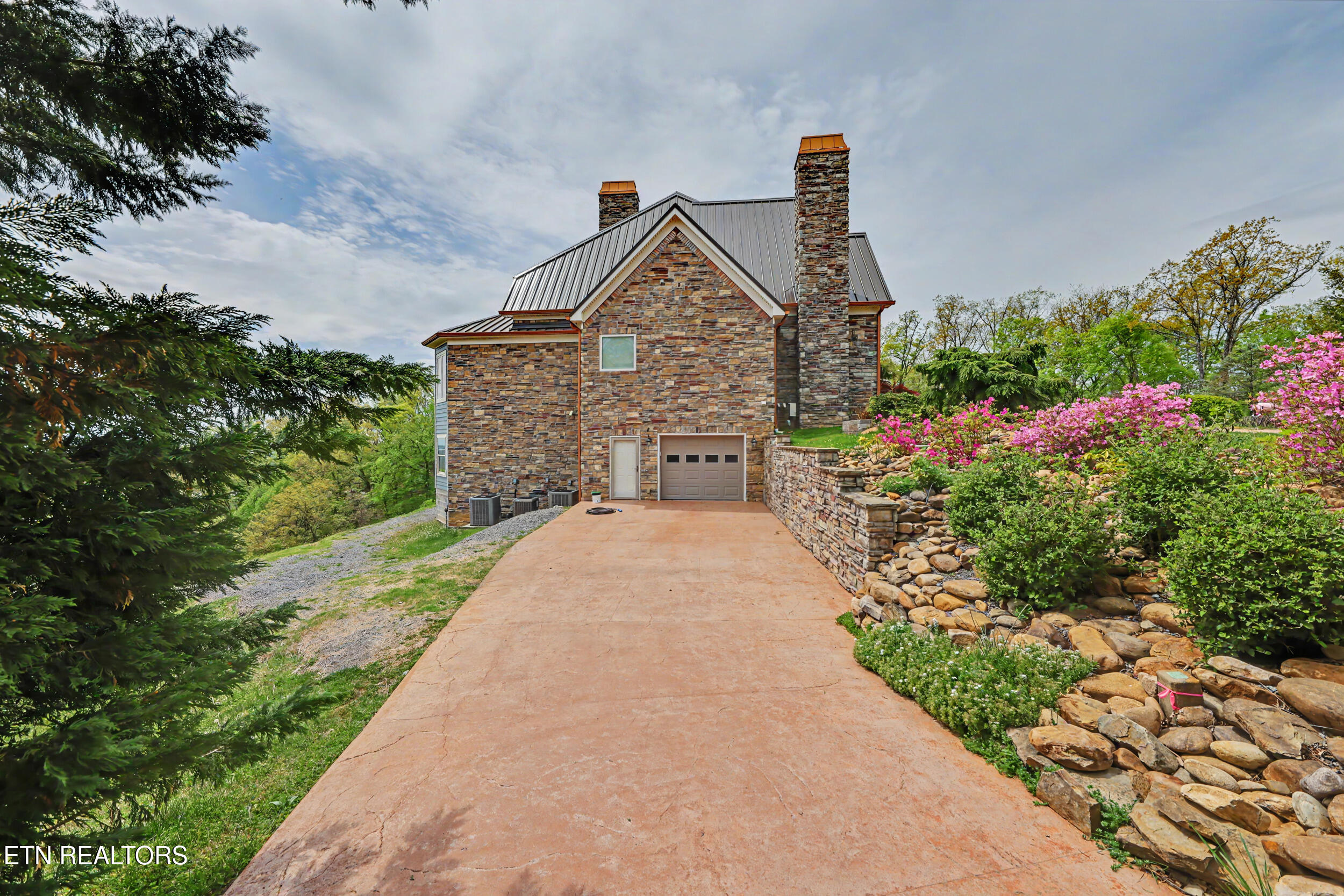 498 Proffitt Ridge Road Mooresburg TN 37811