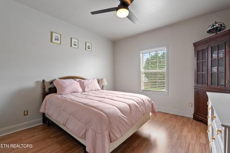 1426 Benjamin Boulevard Sevierville TN 37876