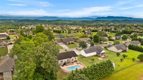 1426 Benjamin Boulevard Sevierville TN 37876