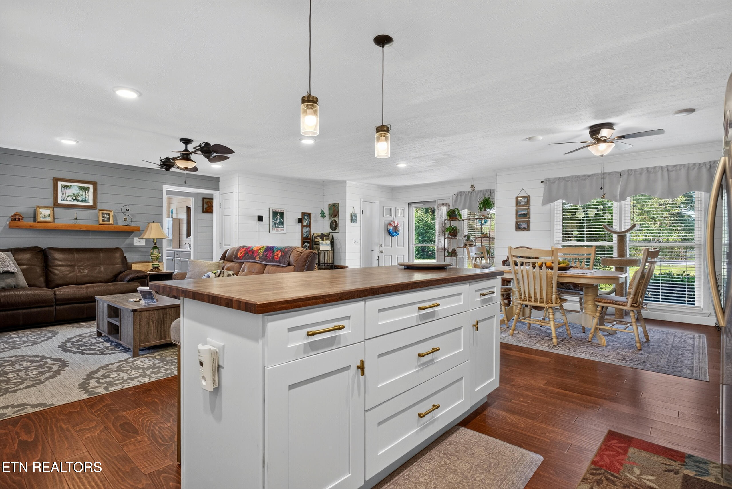 496 Sunset Drive Sparta TN 38583