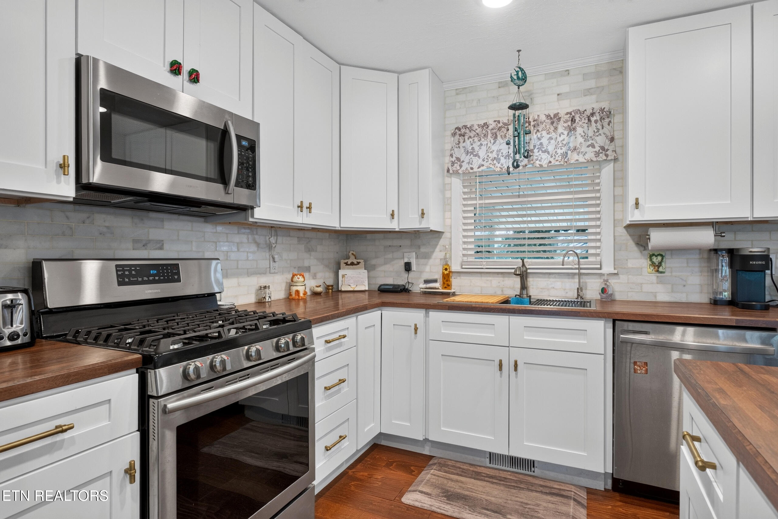 496 Sunset Drive Sparta TN 38583