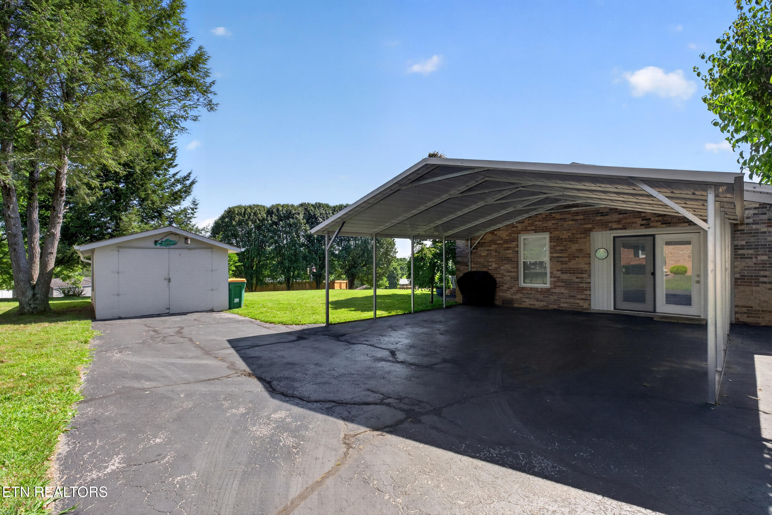 496 Sunset Drive Sparta TN 38583