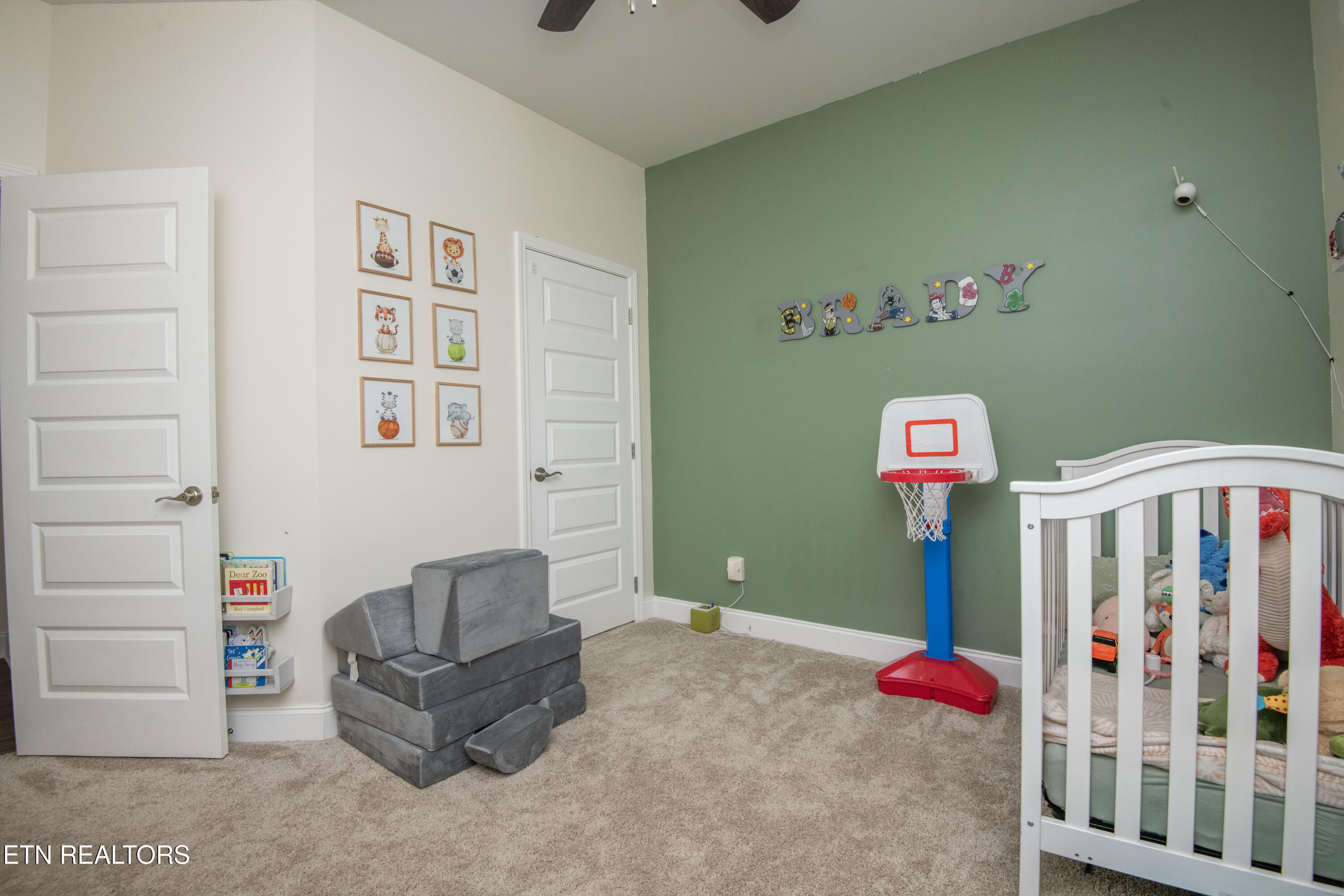 2000 Country Brook Lane Knoxville TN 37921