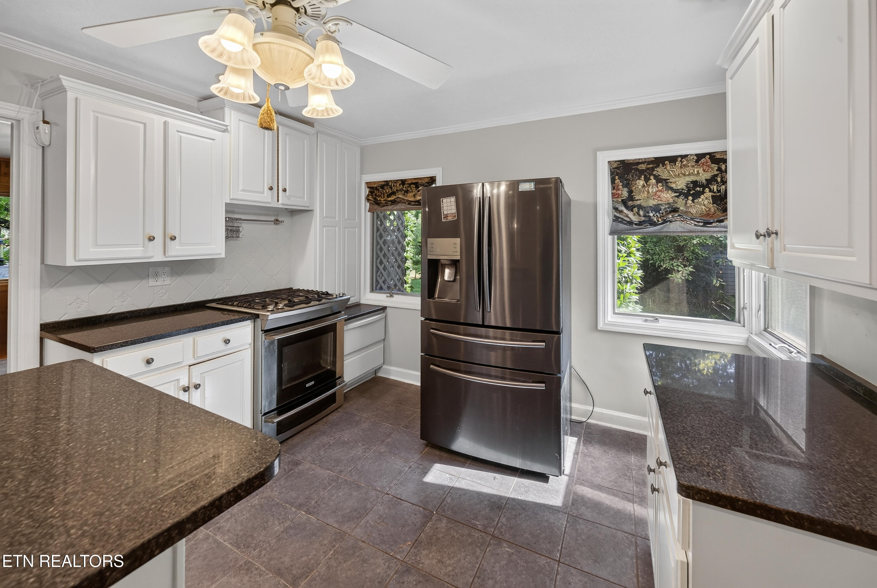 1025 Kenesaw Avenue Knoxville TN 37919