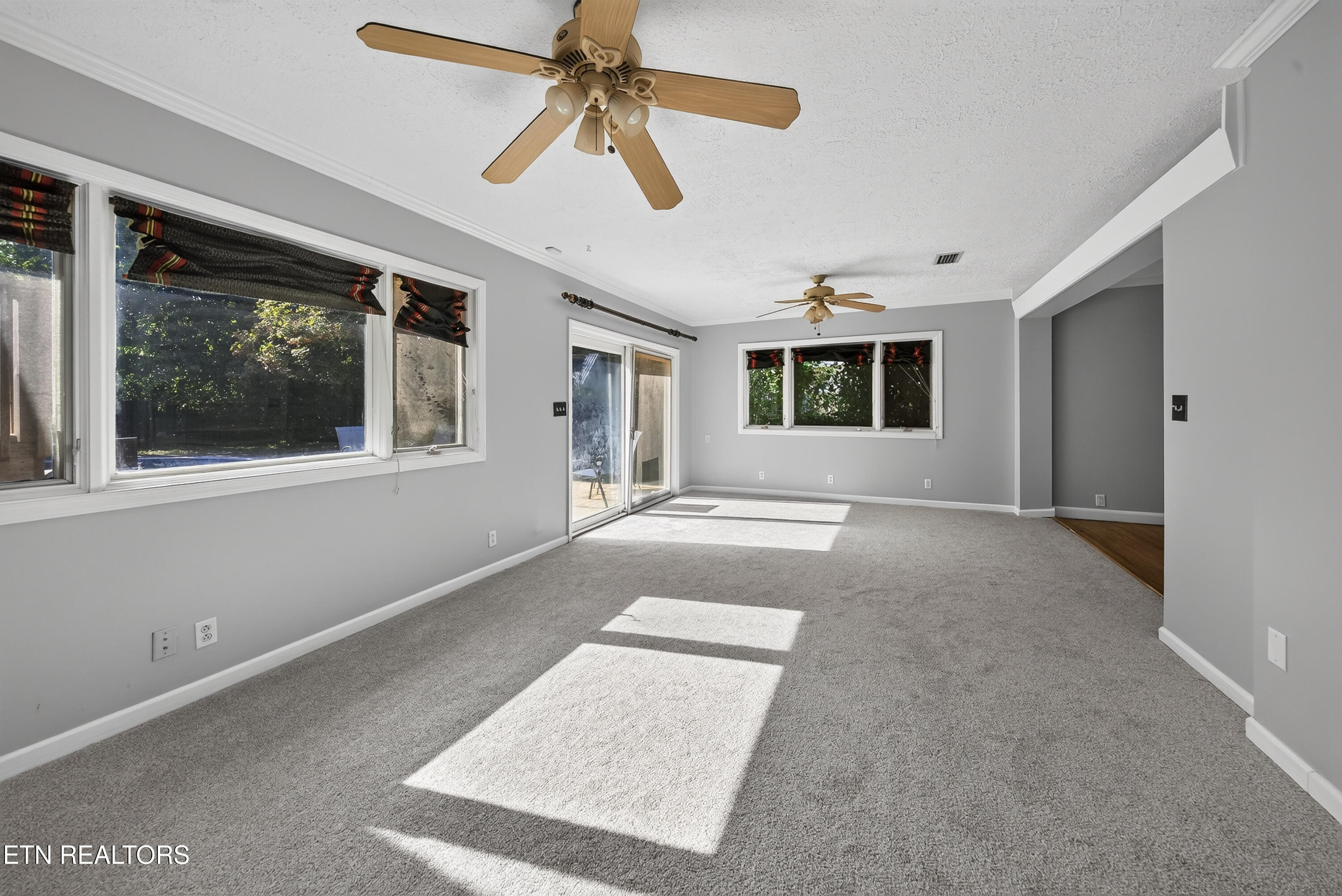 1025 Kenesaw Avenue Knoxville TN 37919