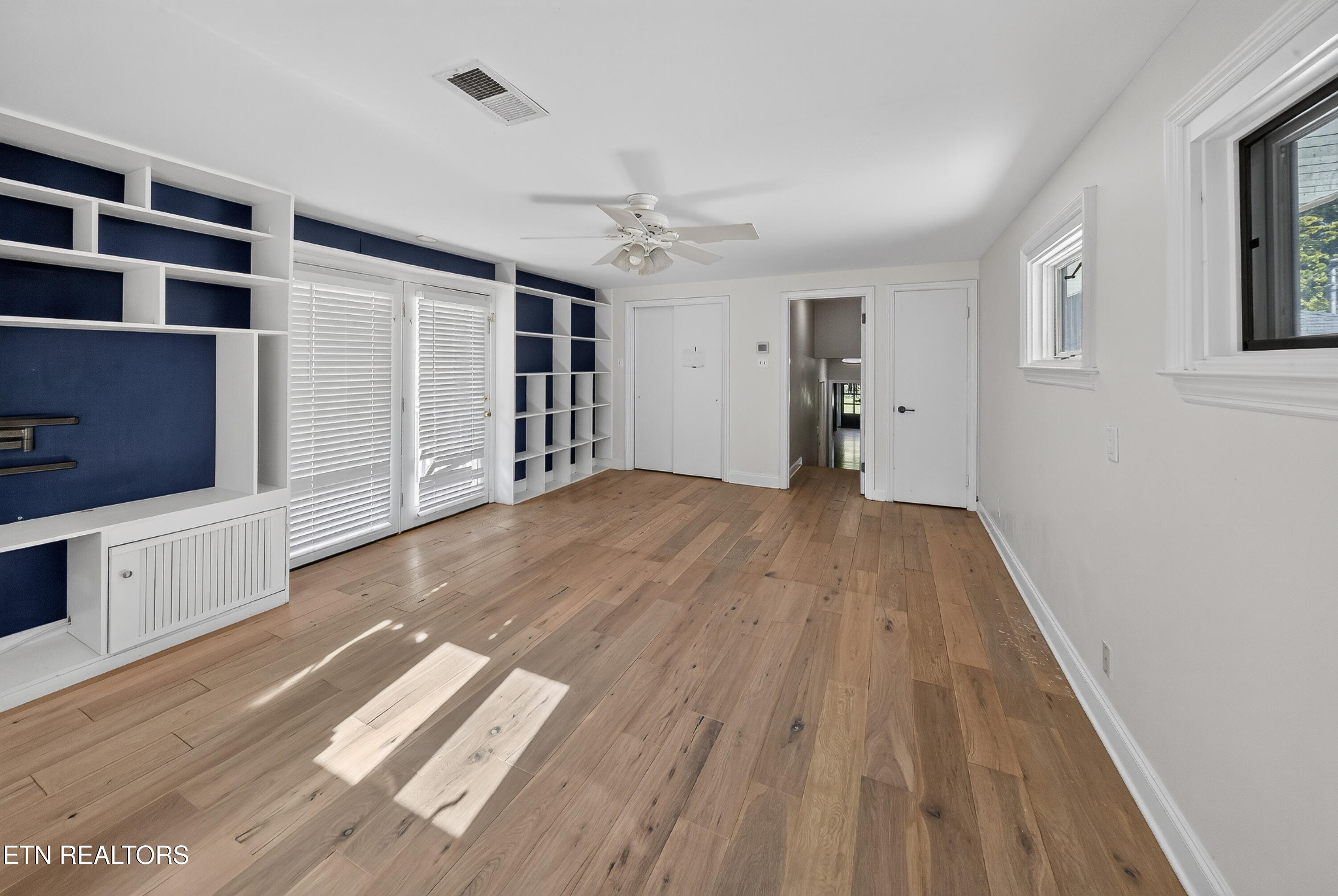 1025 Kenesaw Avenue Knoxville TN 37919