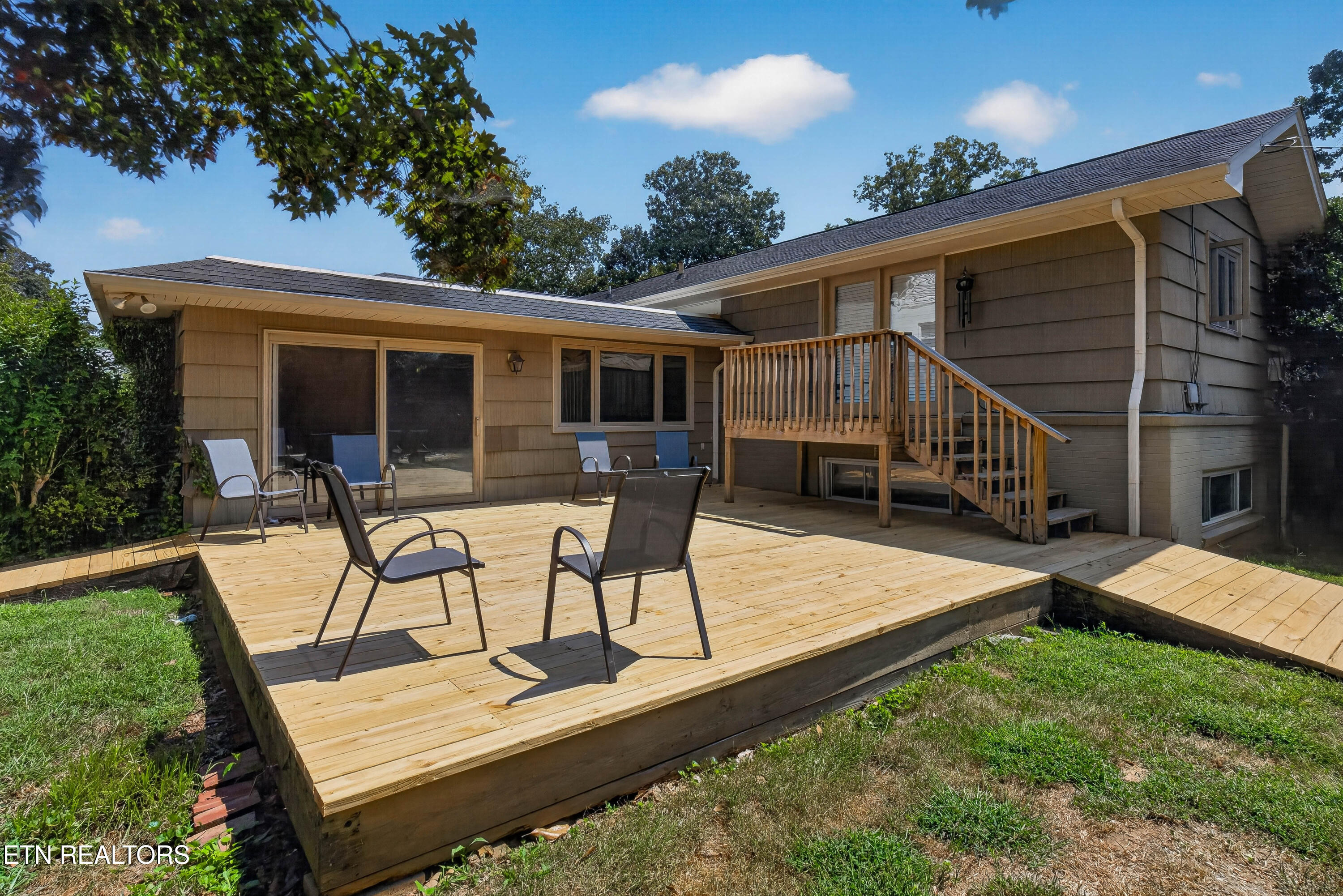 1025 Kenesaw Avenue Knoxville TN 37919