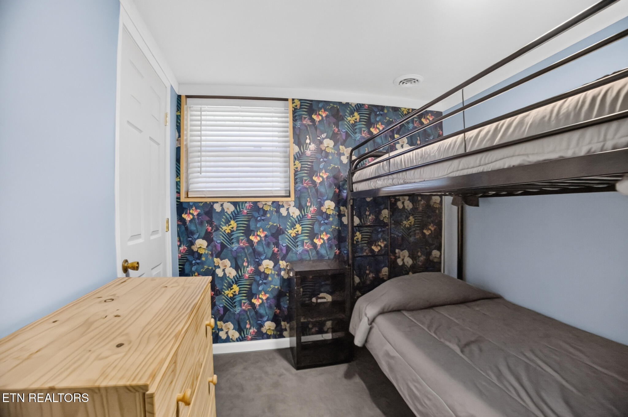 260 Reagan Street Harrogate TN 37752