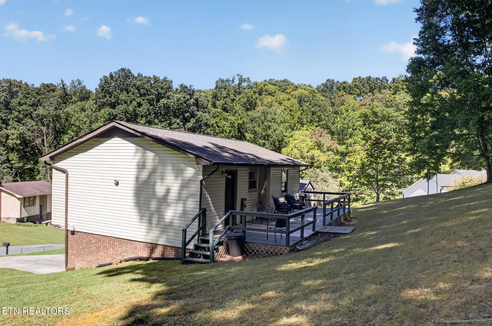260 Reagan Street Harrogate TN 37752