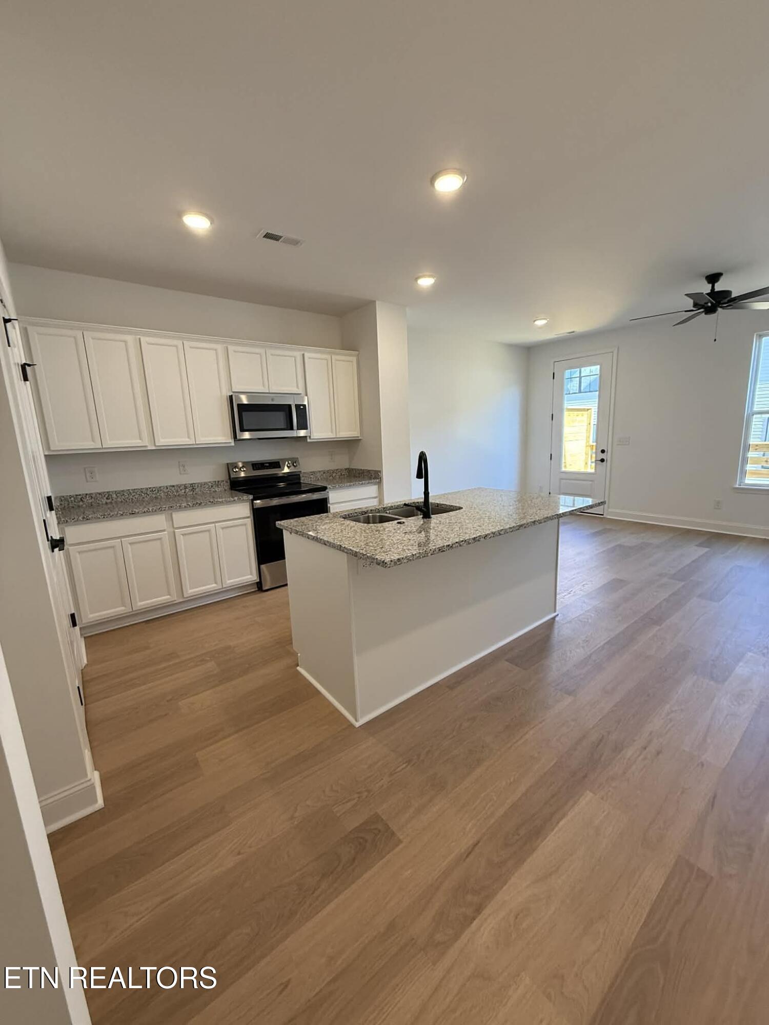8828 Chapman Trace Way Knoxville TN 37920