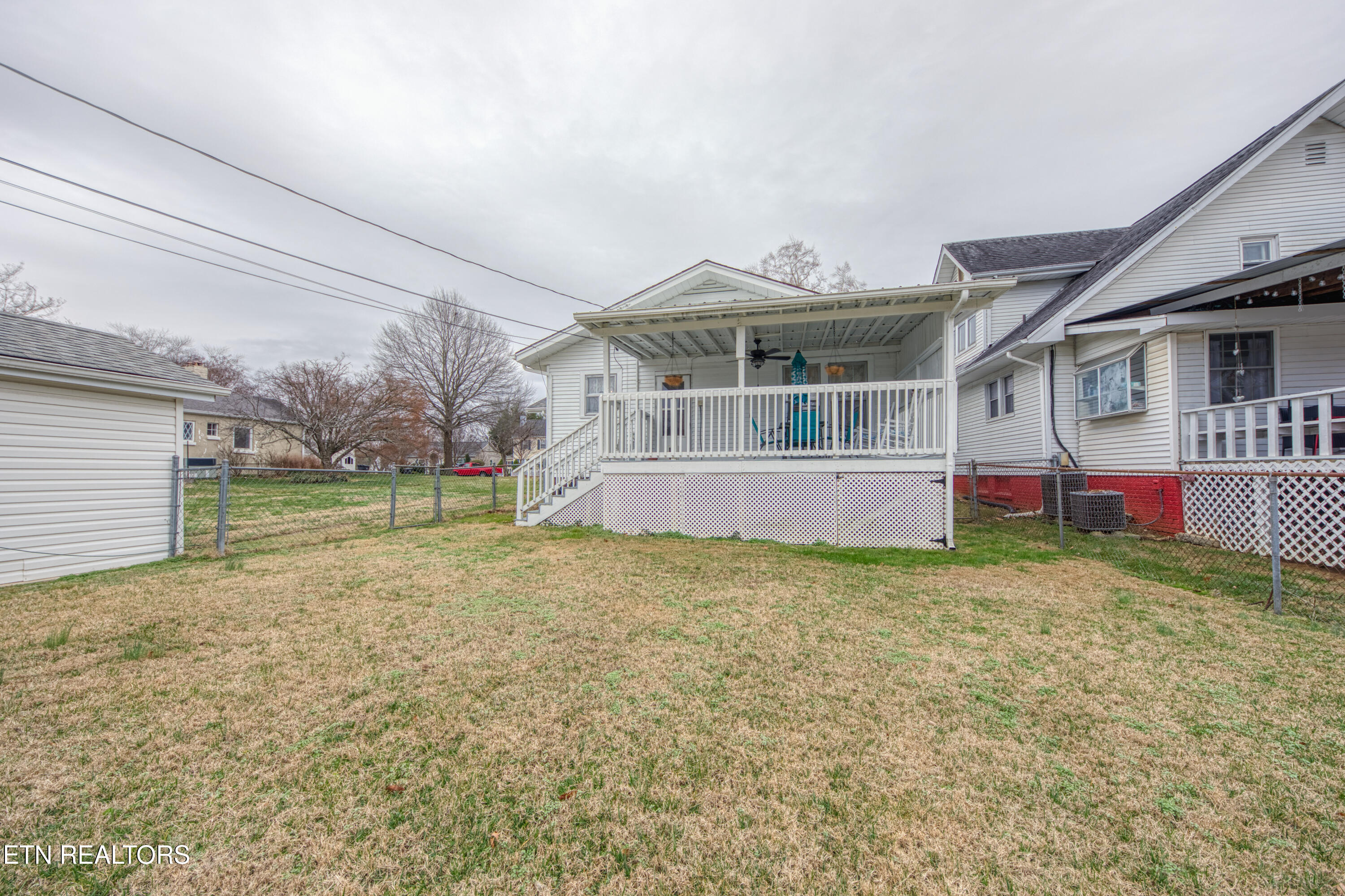 2009 Fairmont Boulevard Knoxville TN 37917