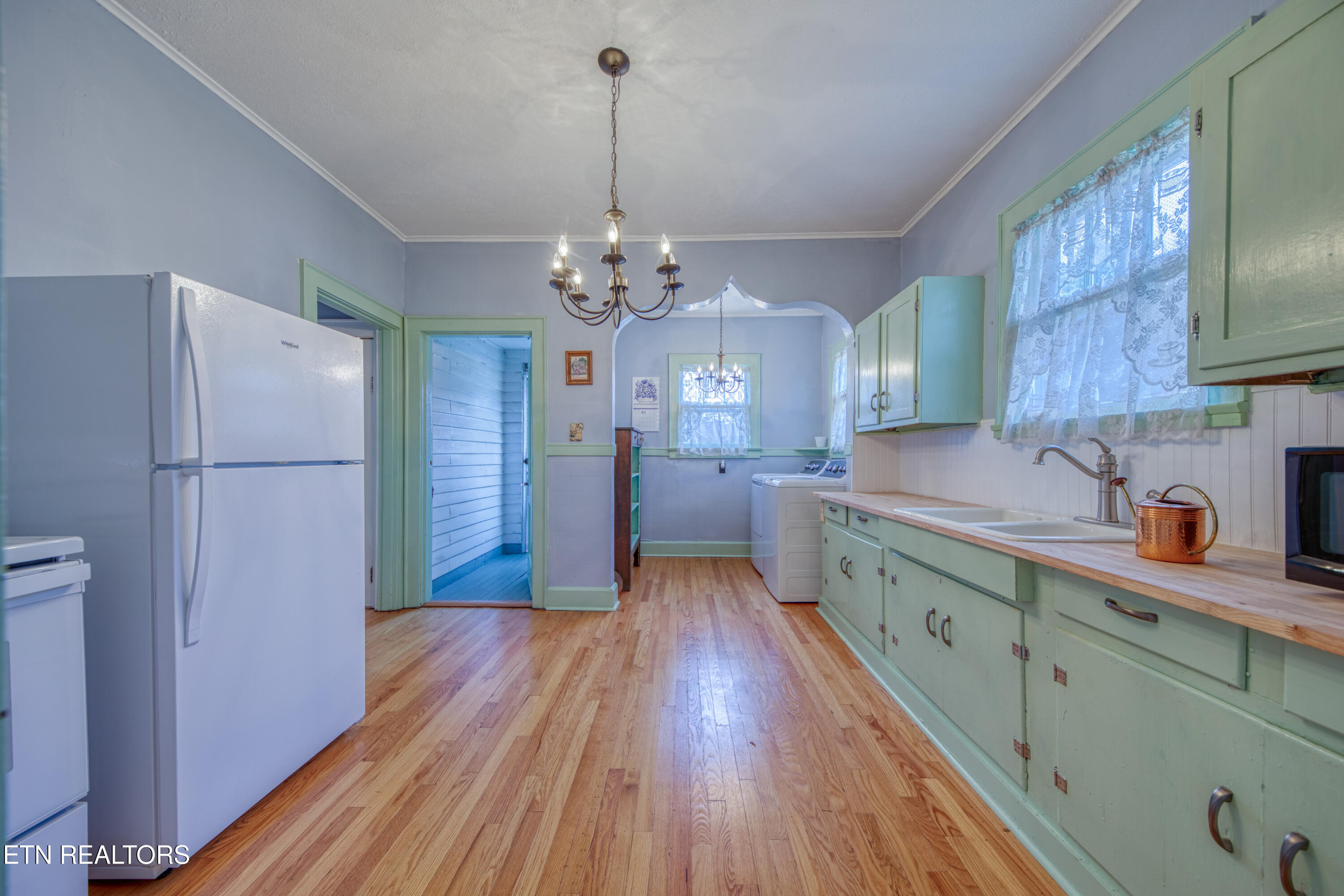 2009 Fairmont Boulevard Knoxville TN 37917