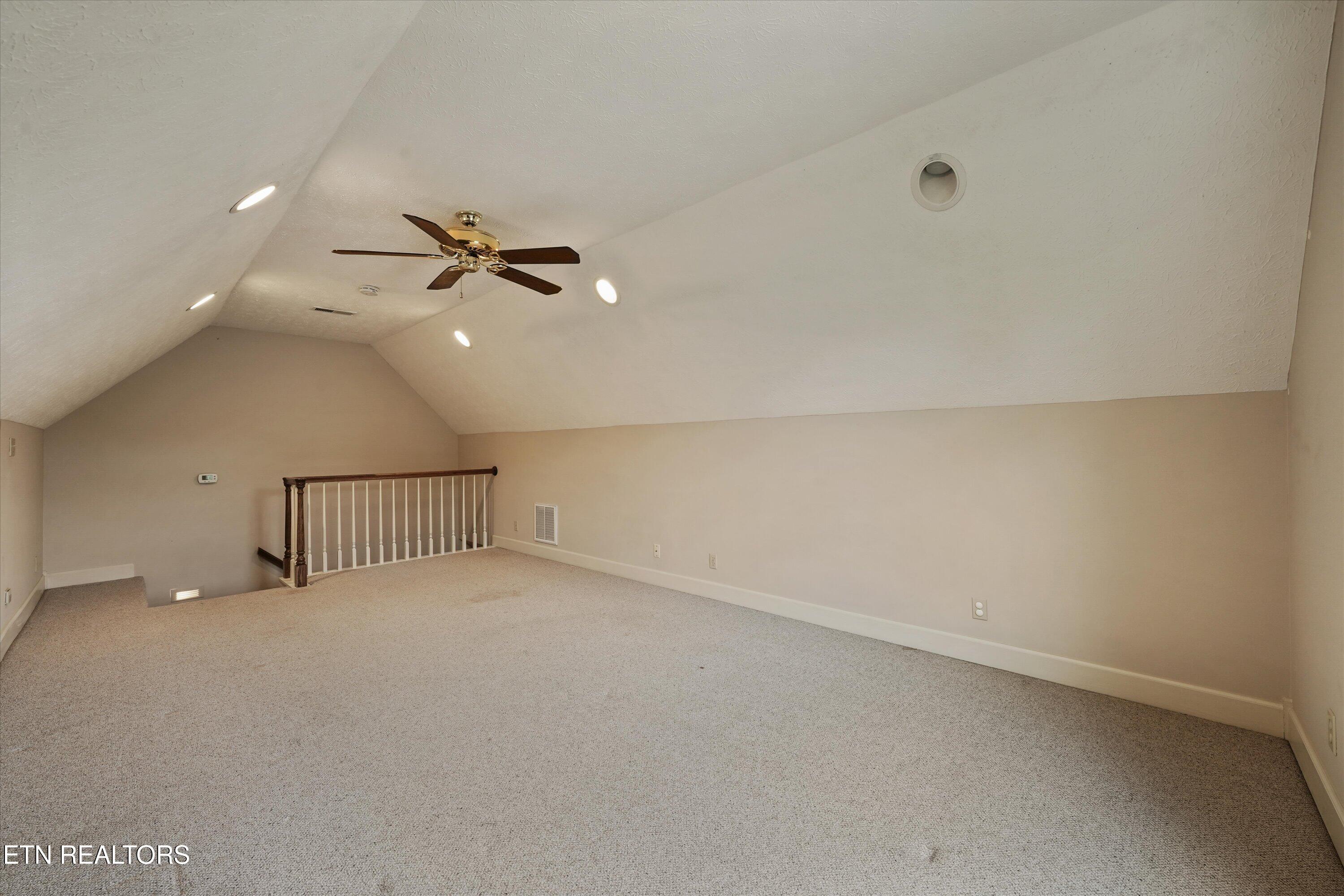 104 Emory Lane Oak Ridge TN 37830