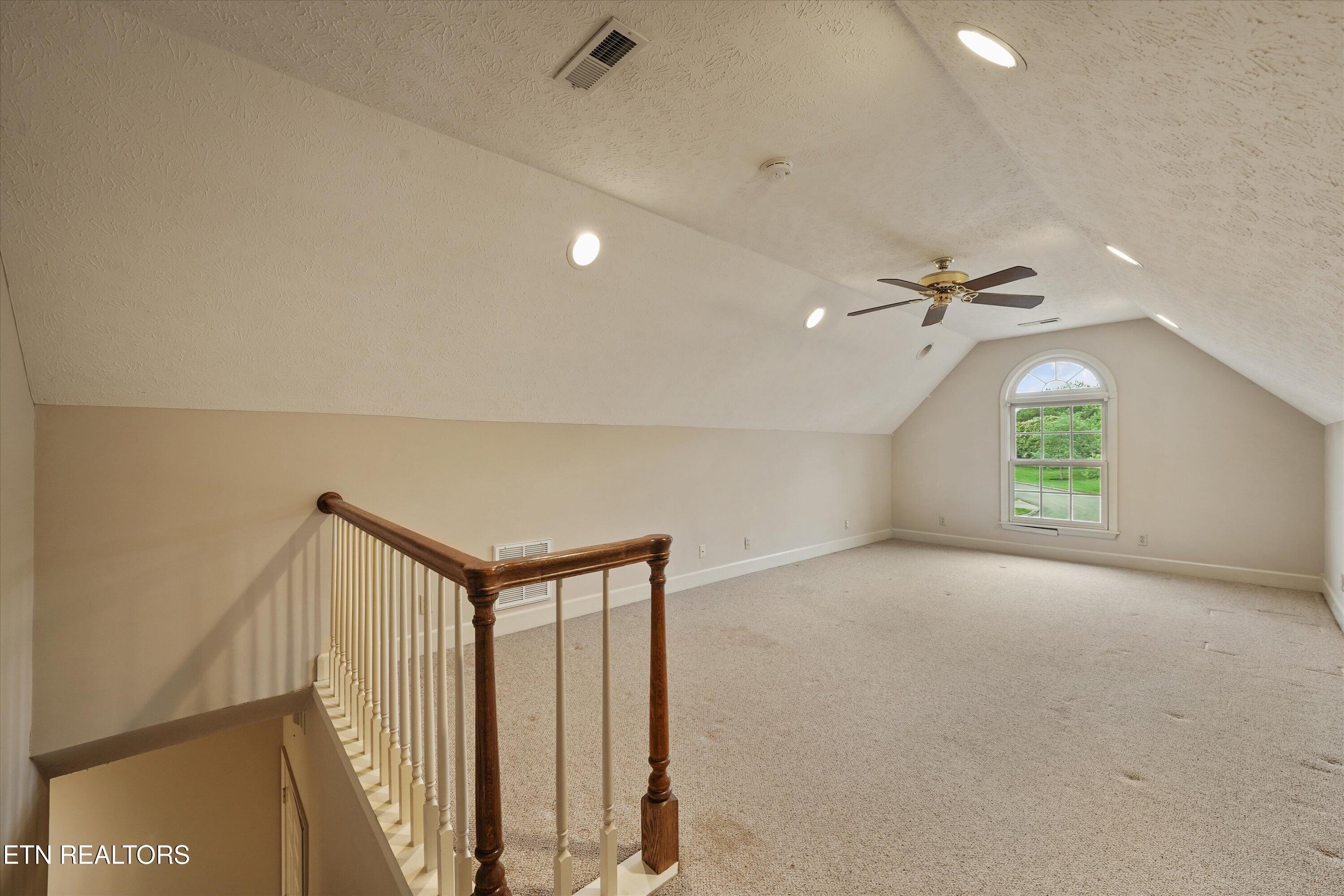 104 Emory Lane Oak Ridge TN 37830