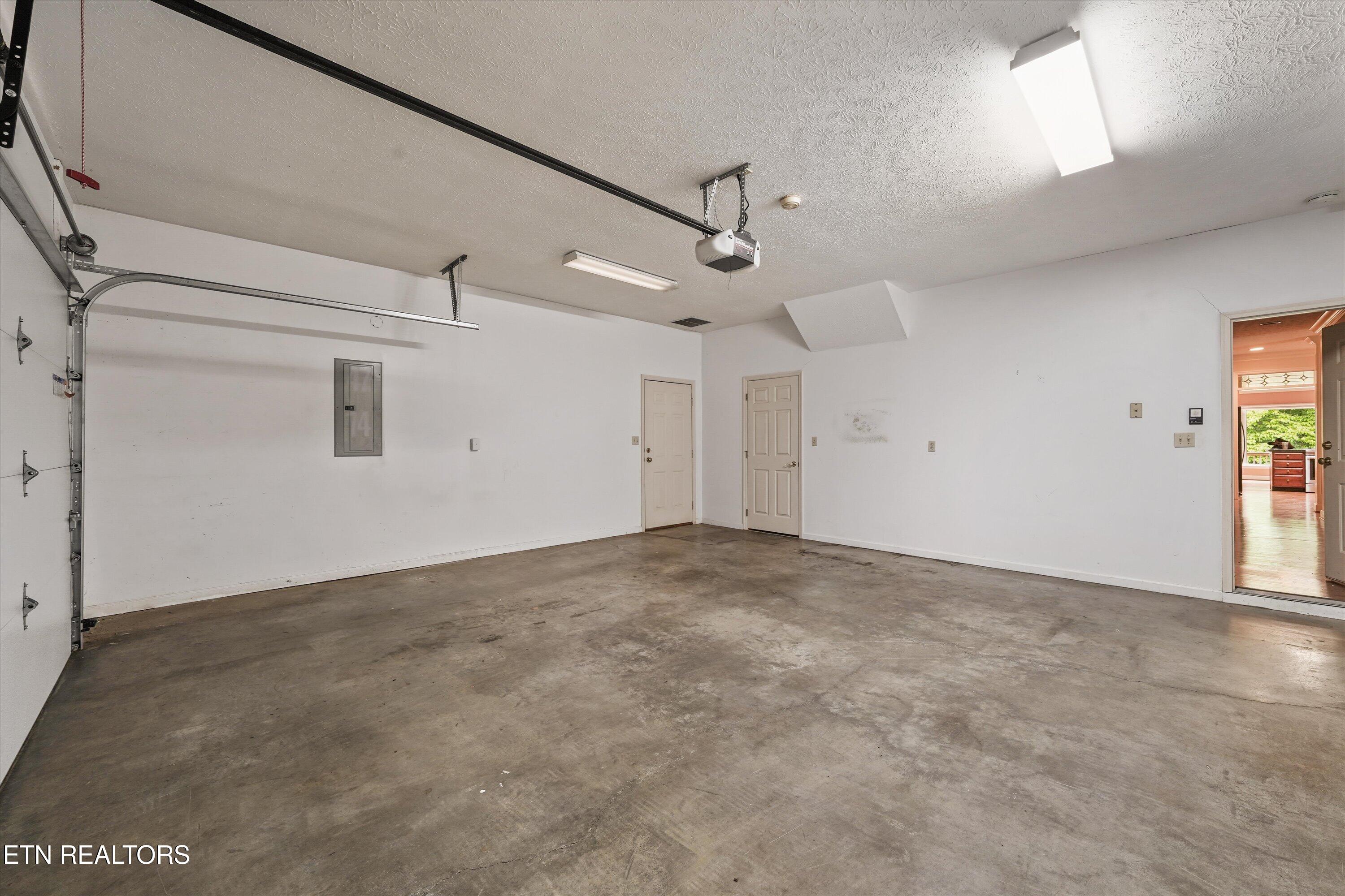 104 Emory Lane Oak Ridge TN 37830