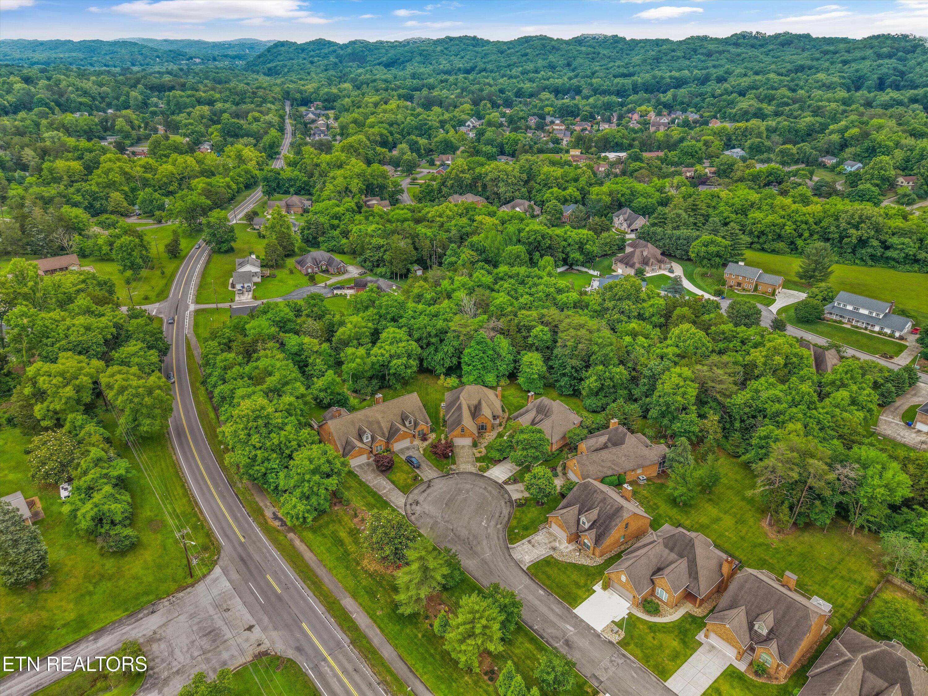 104 Emory Lane Oak Ridge TN 37830