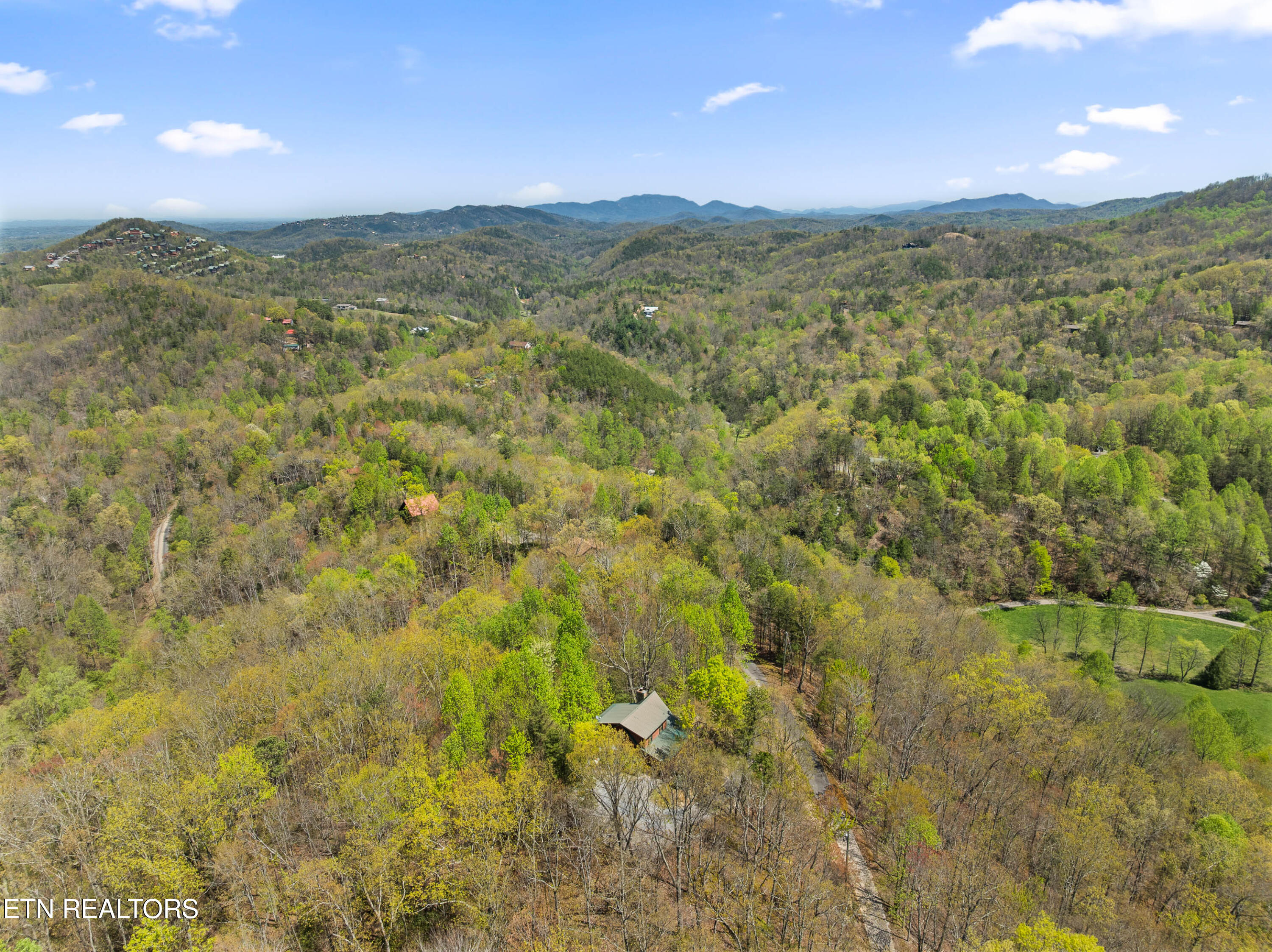 4388 Carolina Cove Way Pigeon Forge TN 37863