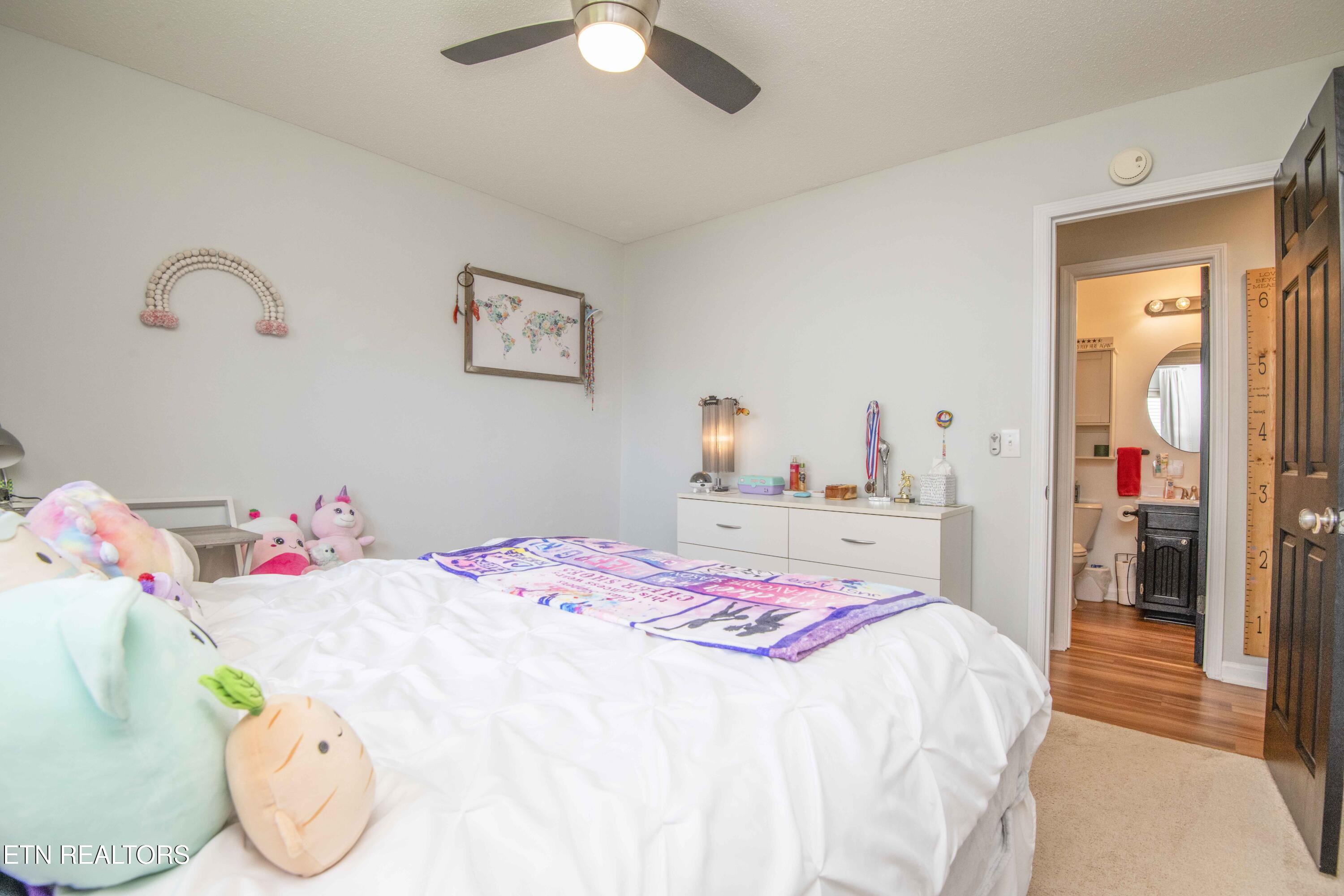 1002 Oxford Hills Drive Maryville TN 37803