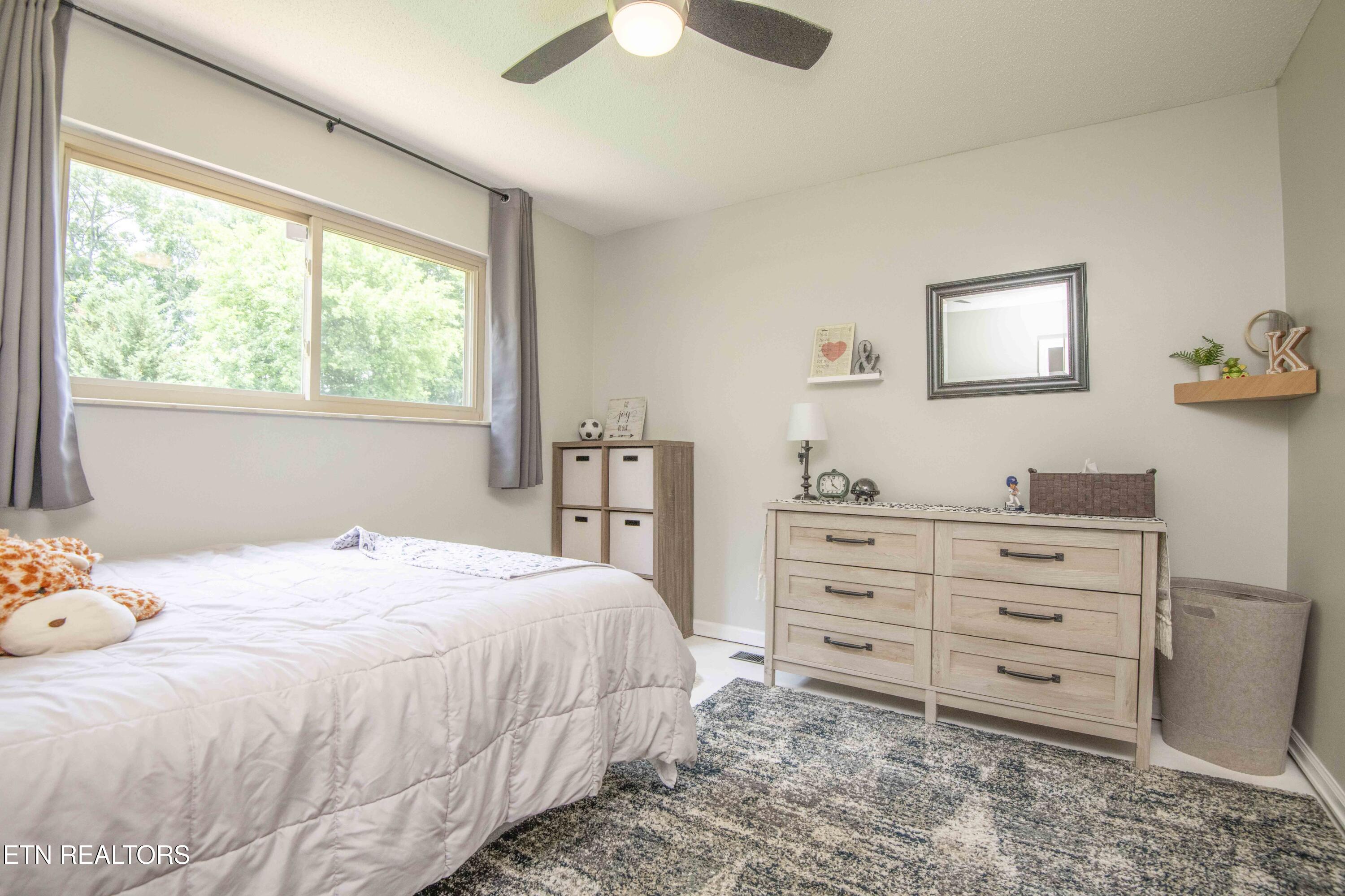 1002 Oxford Hills Drive Maryville TN 37803