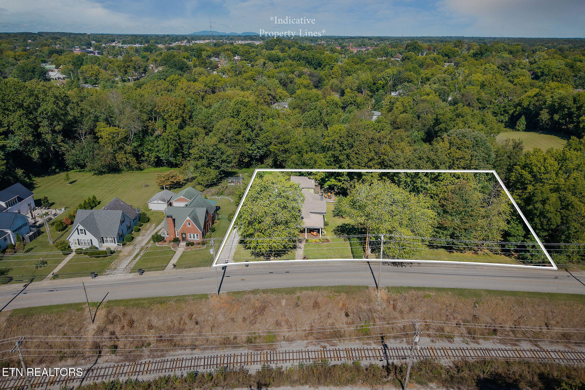 215 W Sparta Street Mcminnville TN 37110
