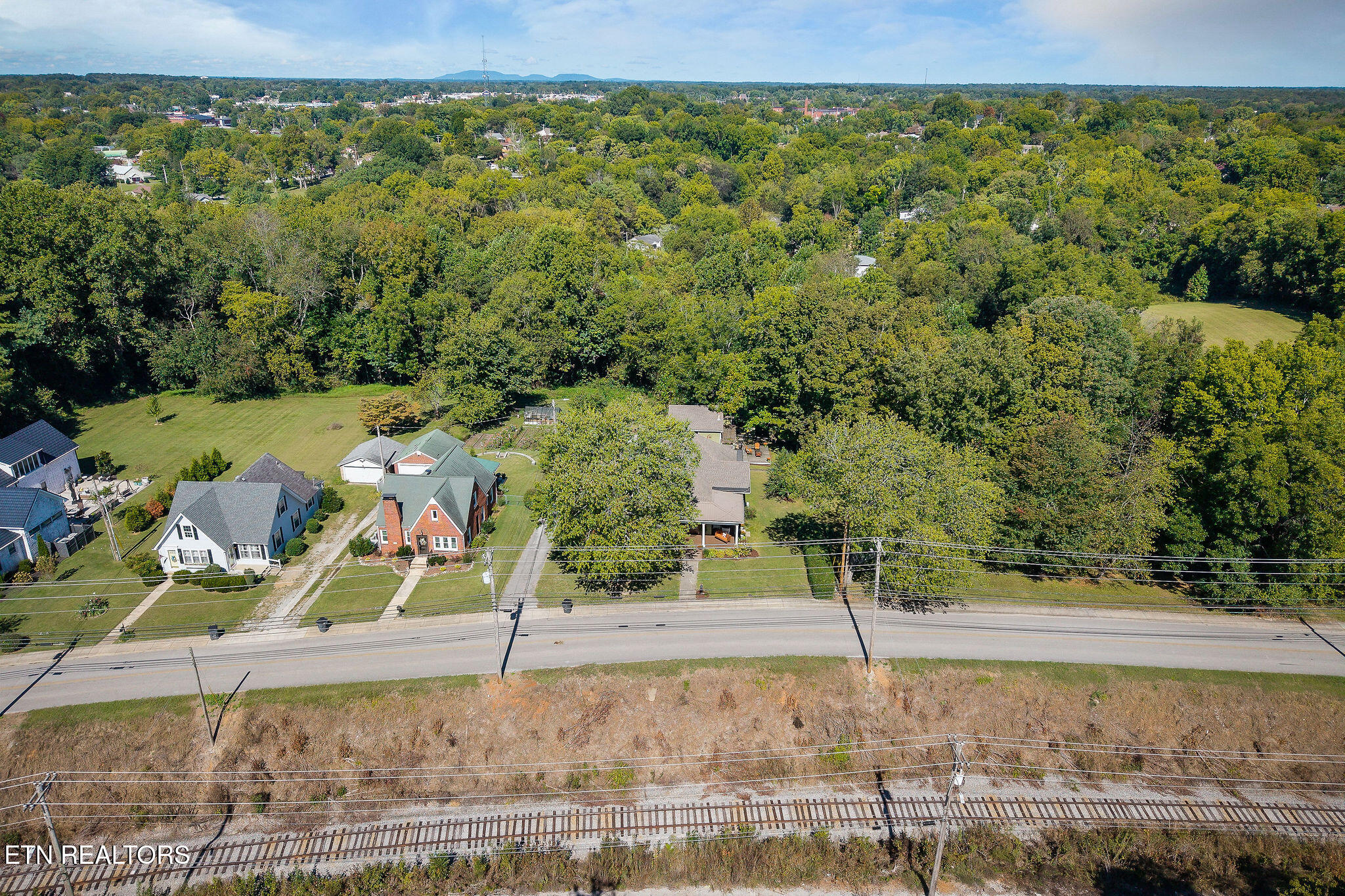 215 W Sparta Street Mcminnville TN 37110