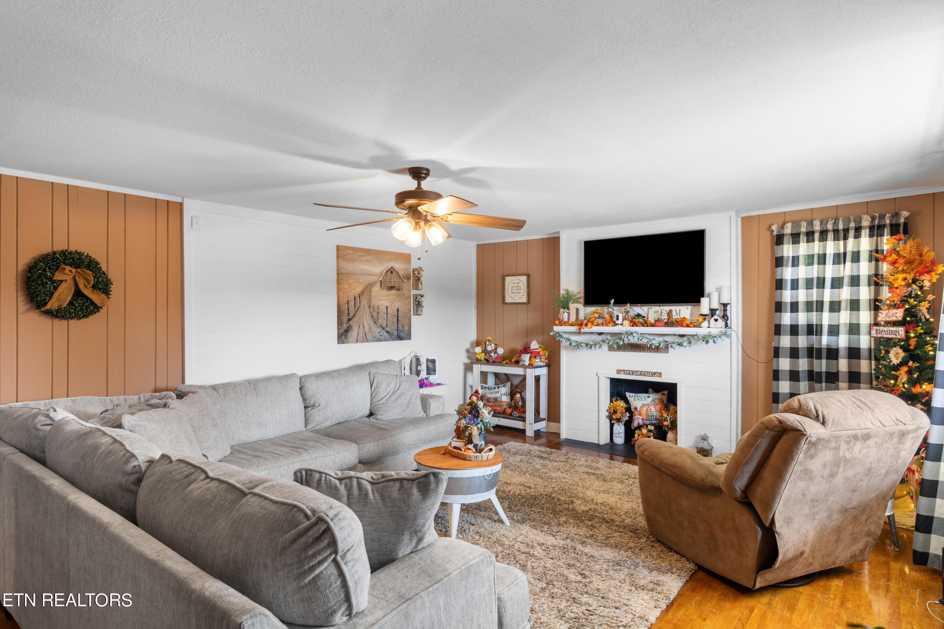 4925 E Emory Road Knoxville TN 37938