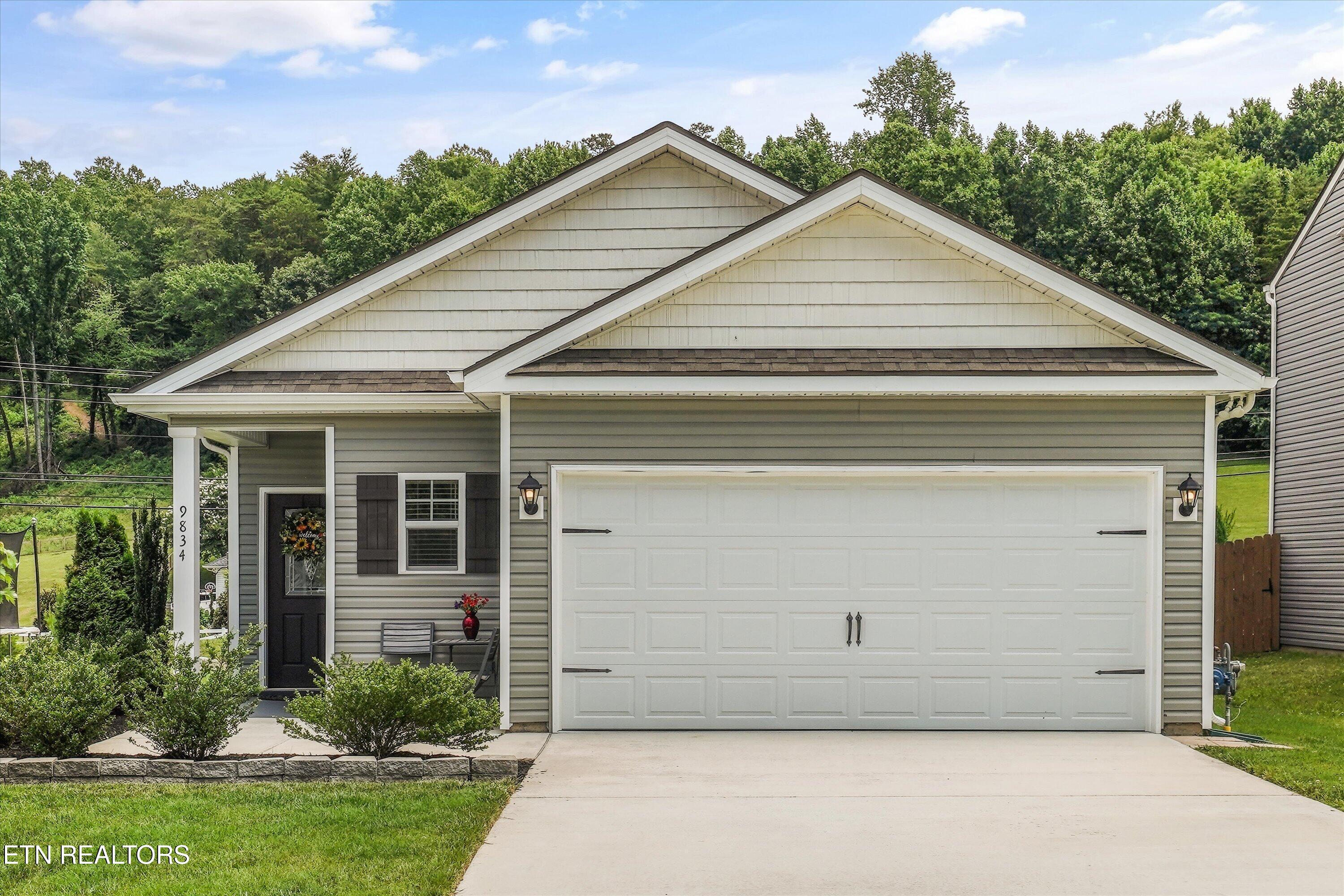 9834 War Admiral Lane Knoxville TN 37931