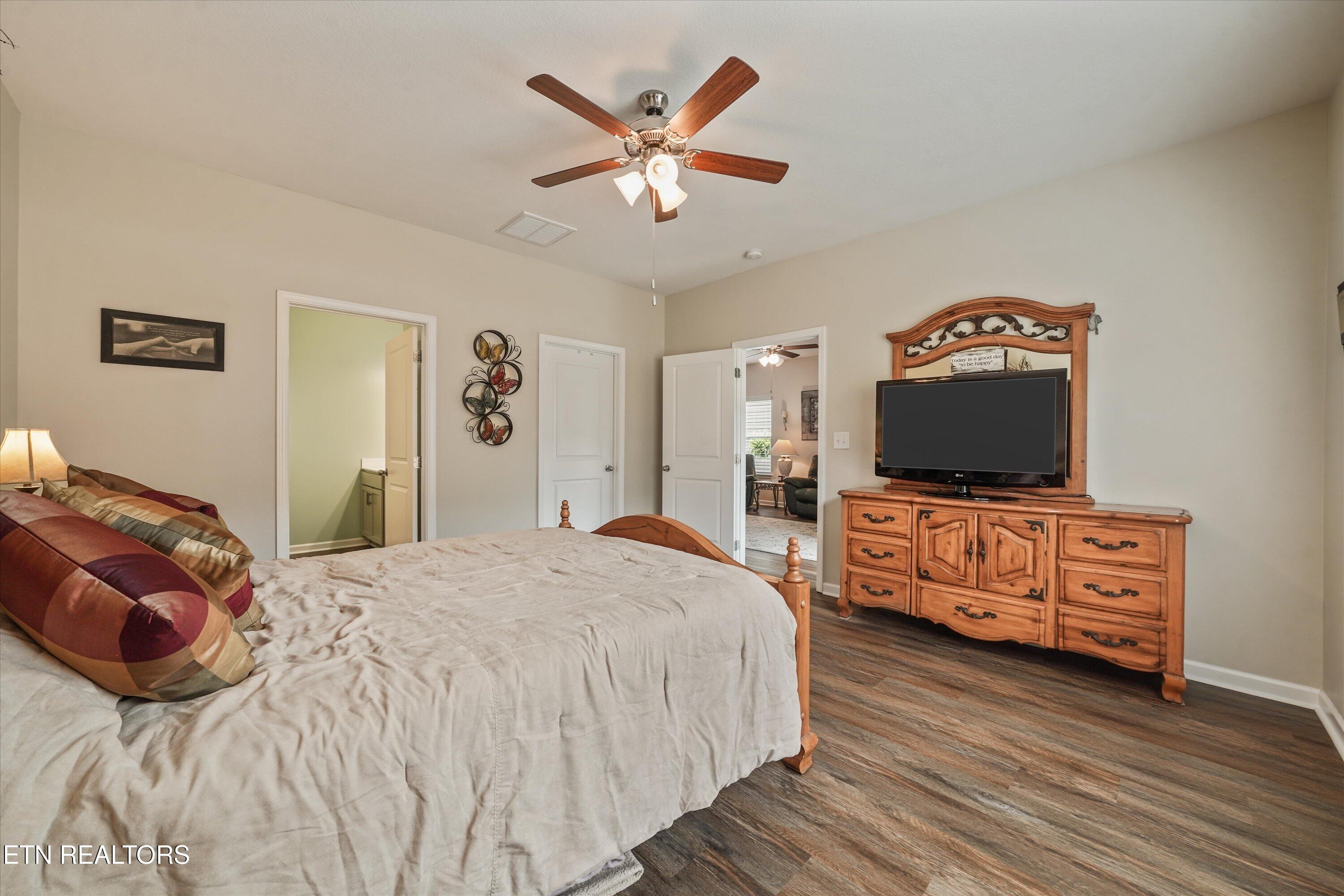9834 War Admiral Lane Knoxville TN 37931