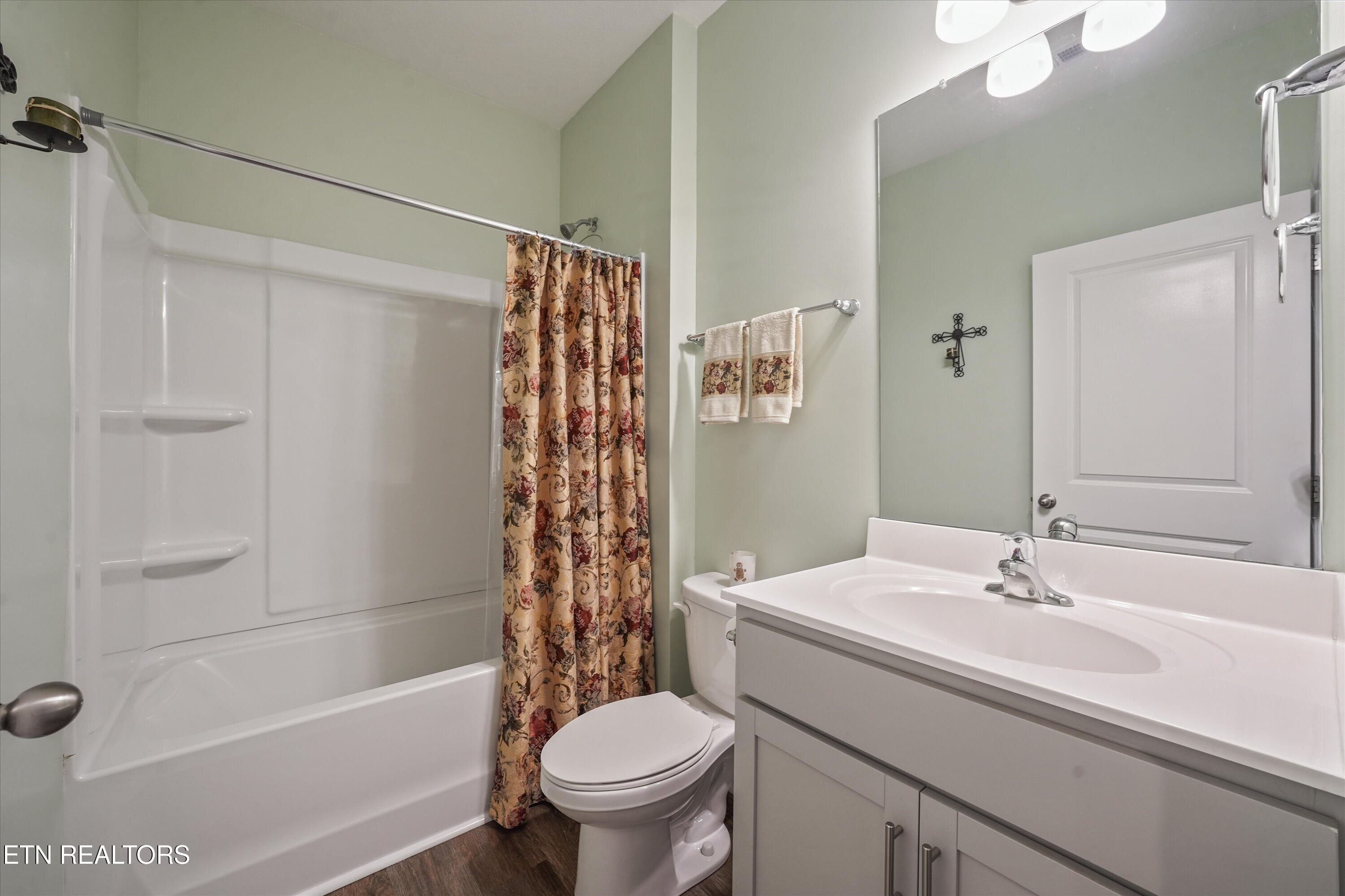 9834 War Admiral Lane Knoxville TN 37931