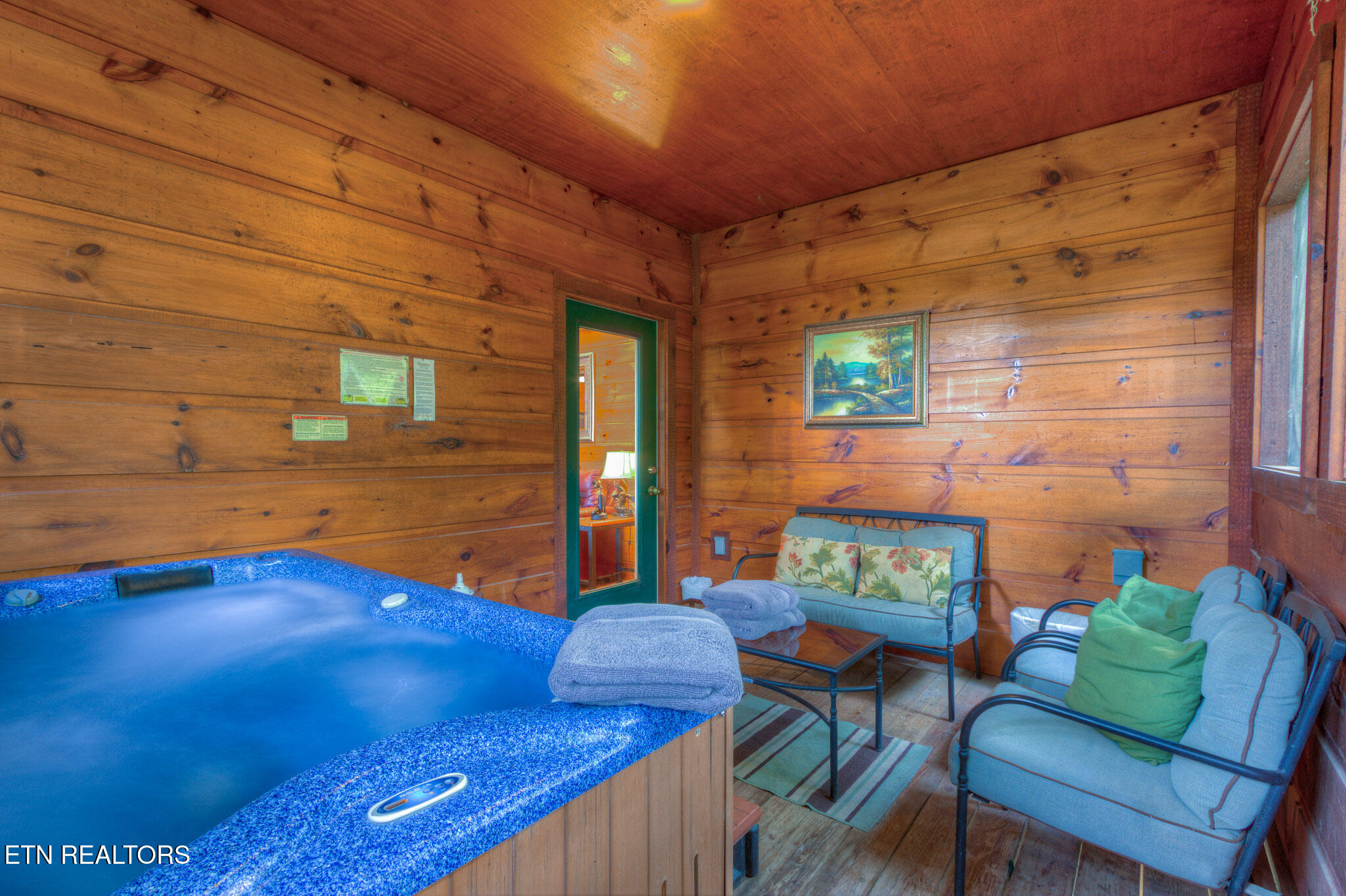 3810 Old Mountain Road Sevierville TN 37876