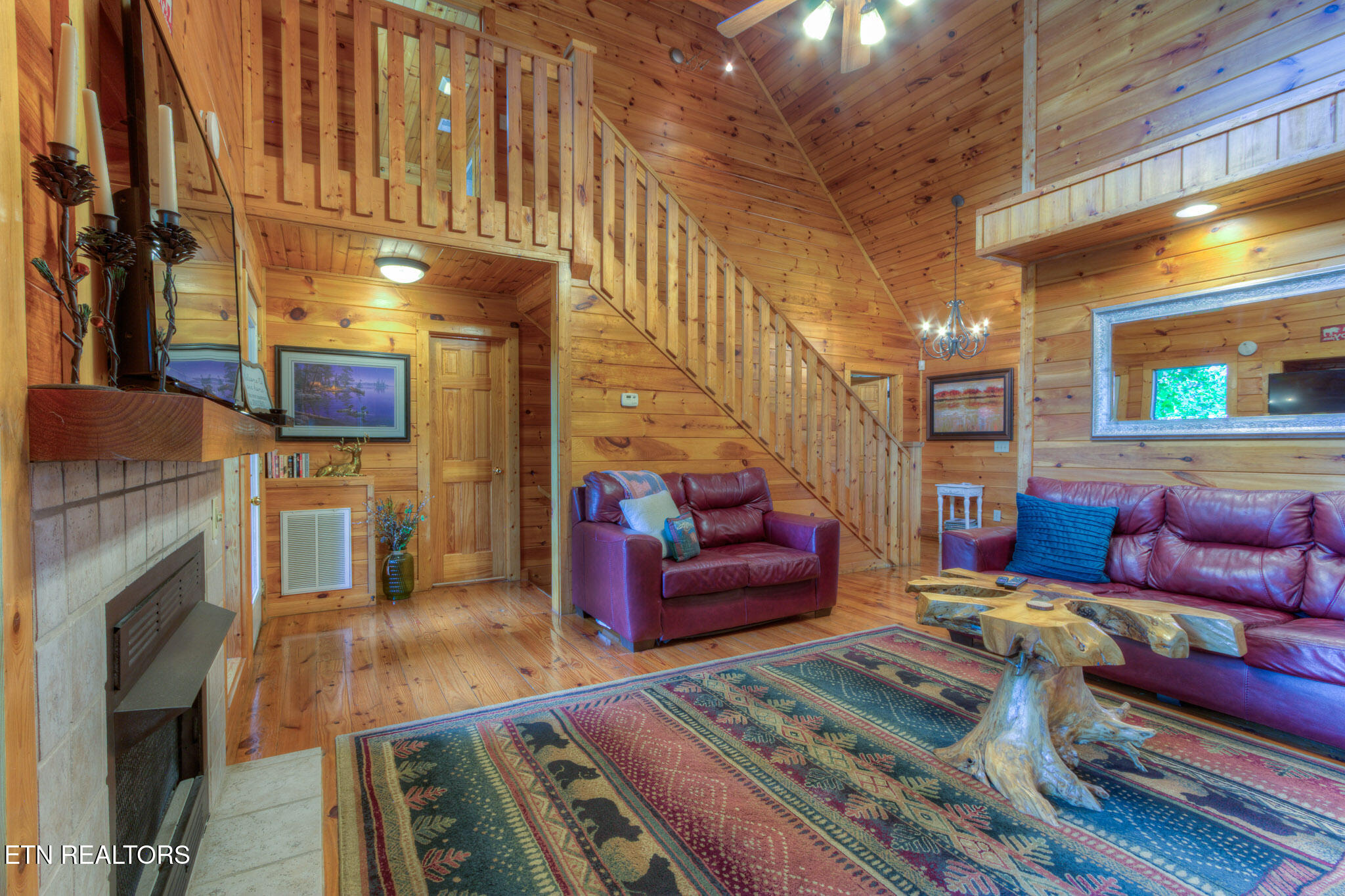 3810 Old Mountain Road Sevierville TN 37876