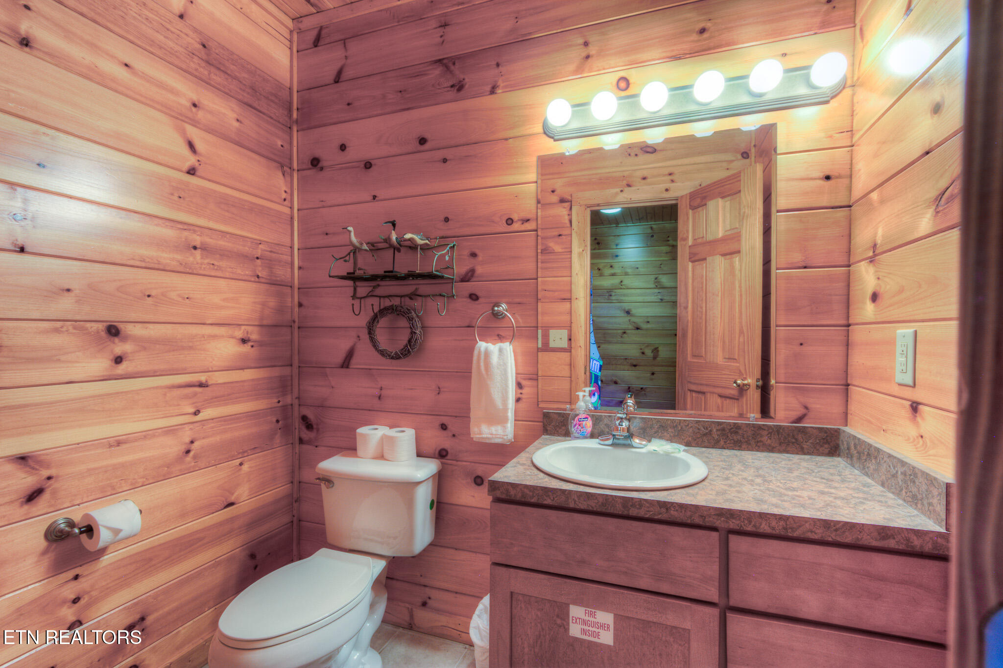 3810 Old Mountain Road Sevierville TN 37876
