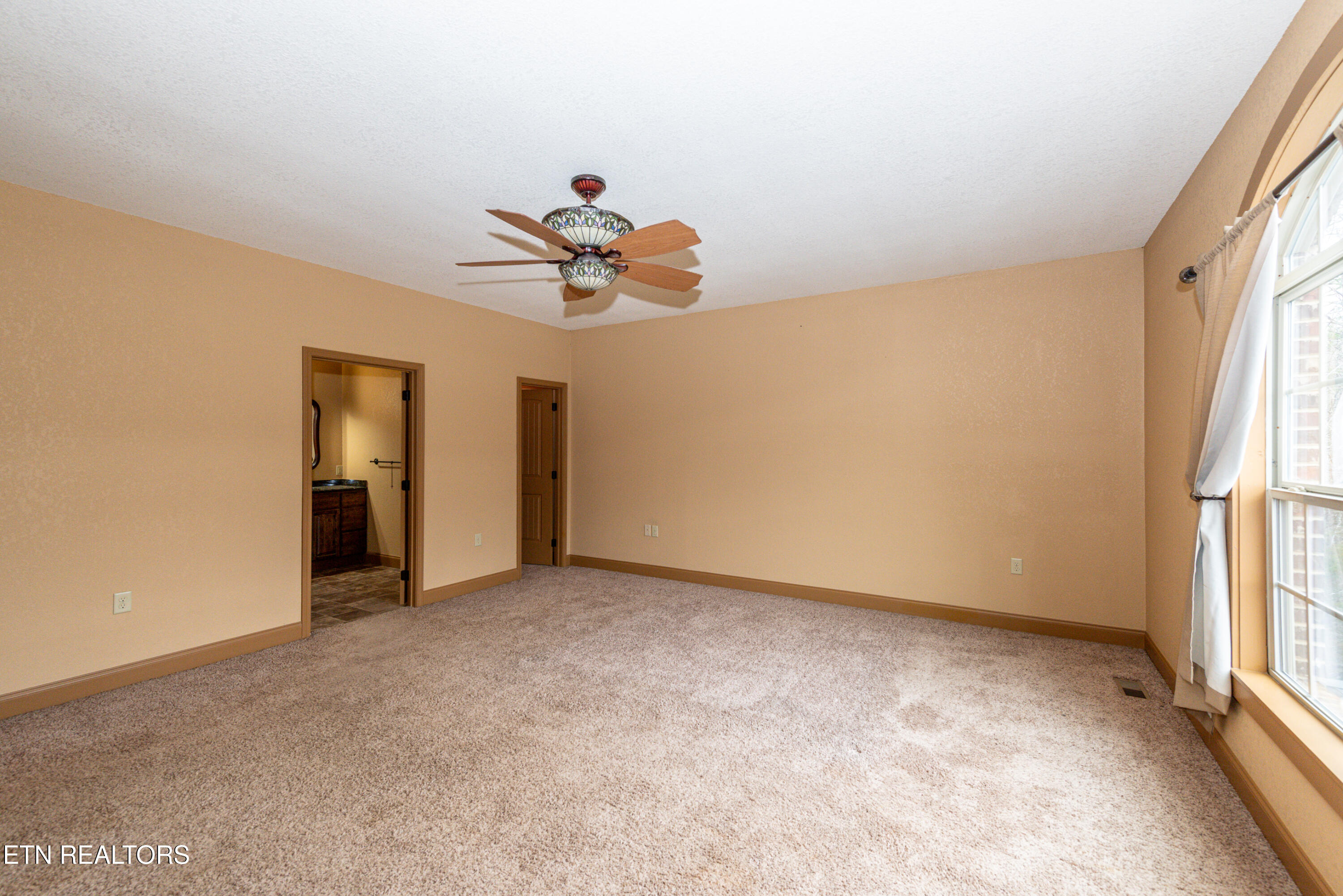 1658 Old Chilhowee Road Seymour TN 37865