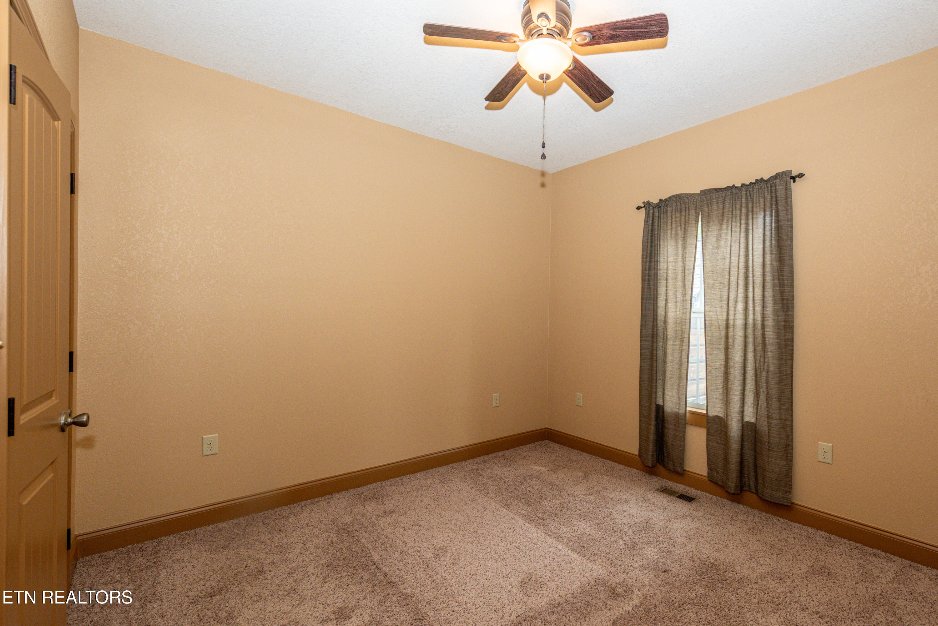 1658 Old Chilhowee Road Seymour TN 37865