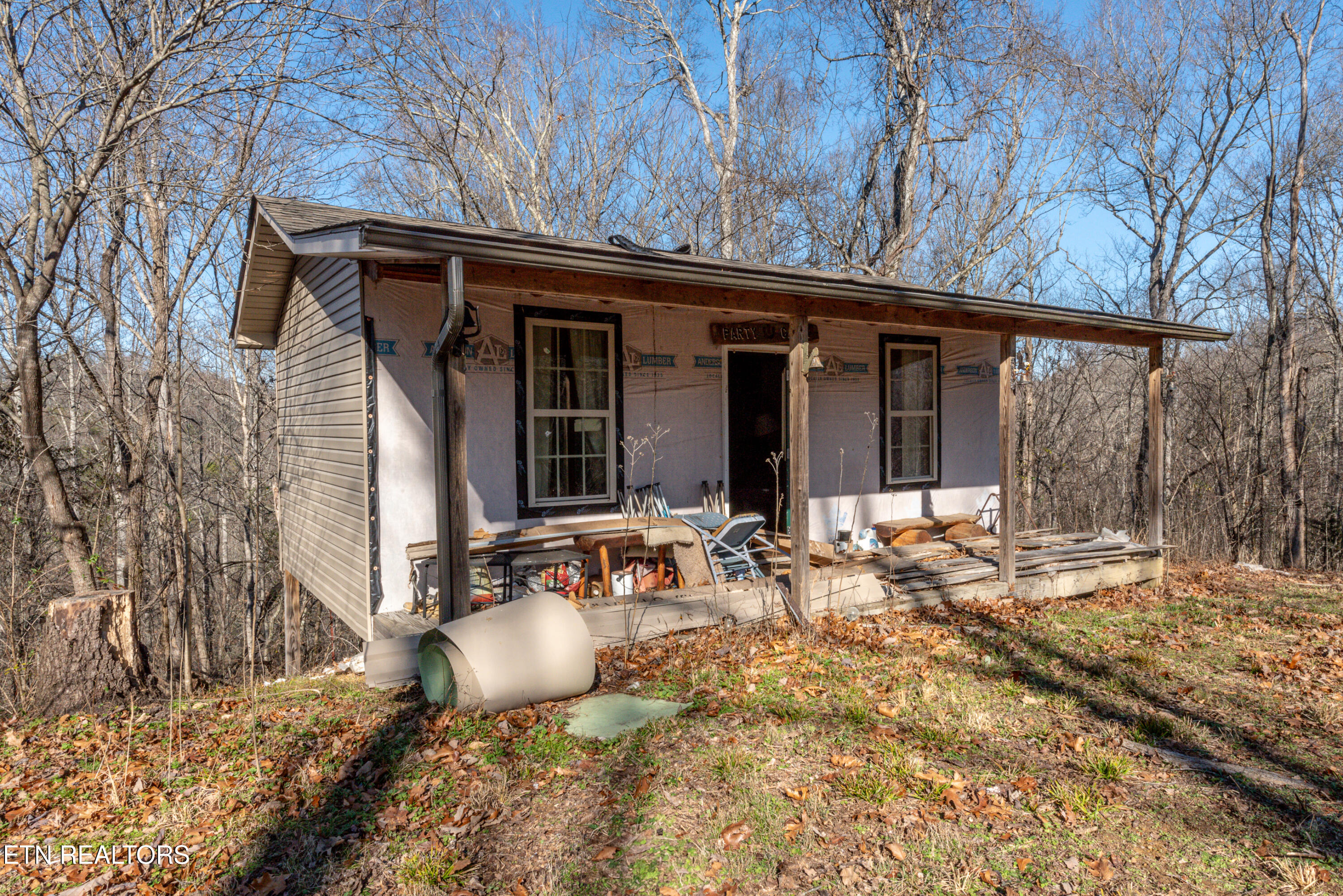 1658 Old Chilhowee Road Seymour TN 37865