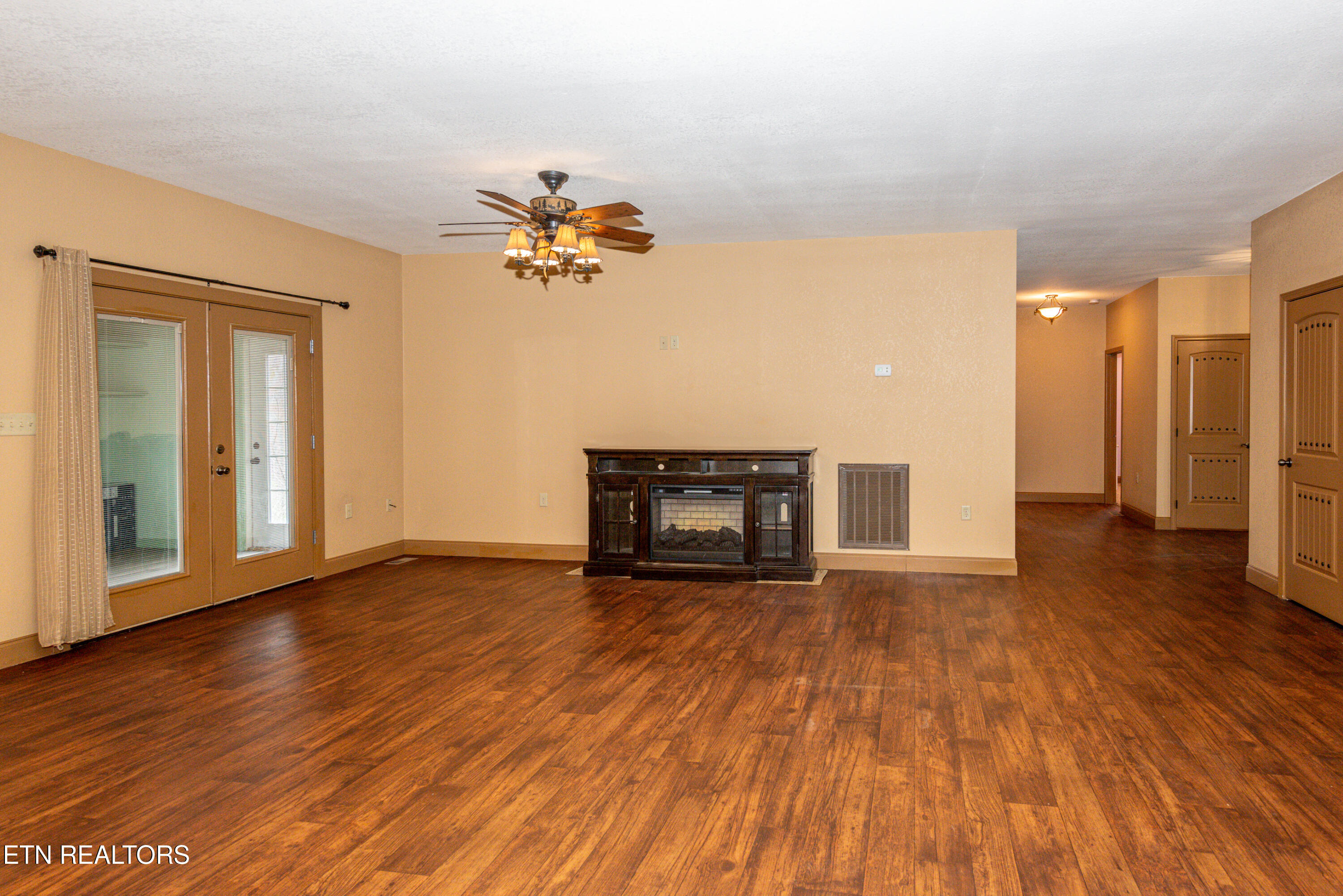 1658 Old Chilhowee Road Seymour TN 37865