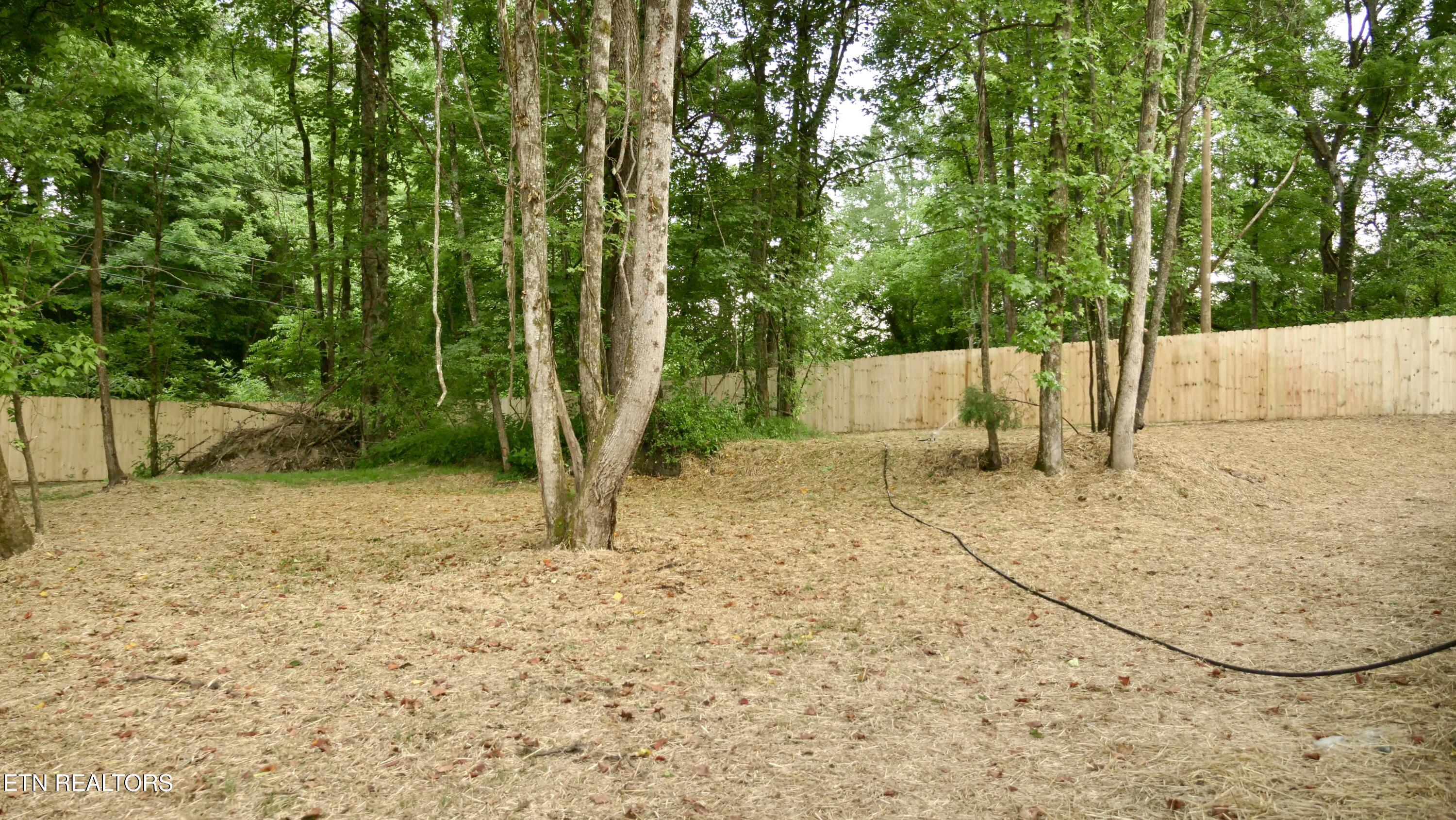 687 Hen Valley Road Oliver Springs TN 37840