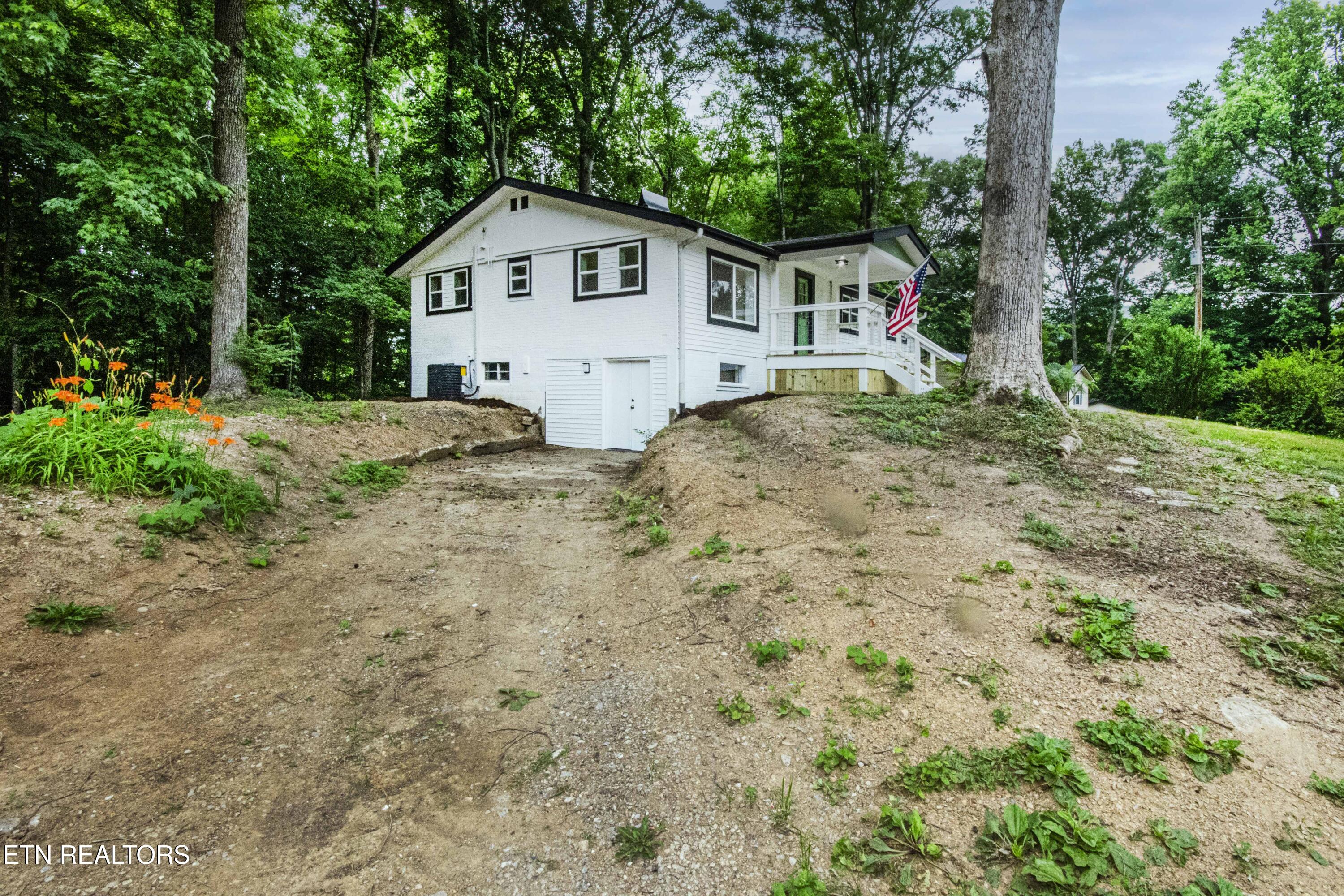 200 Midway Drive Oliver Springs TN 37840