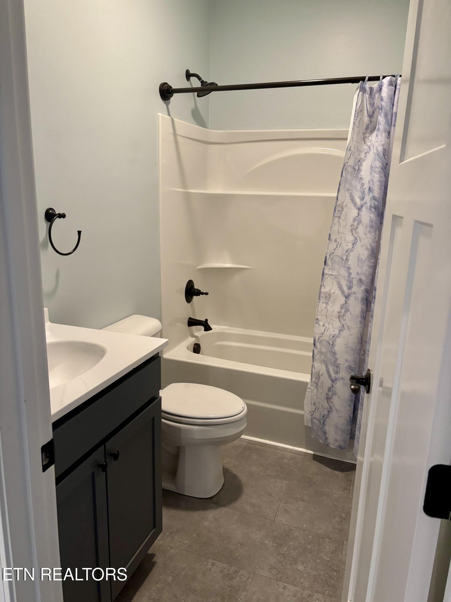 329 Branch Lane Clinton TN 37716